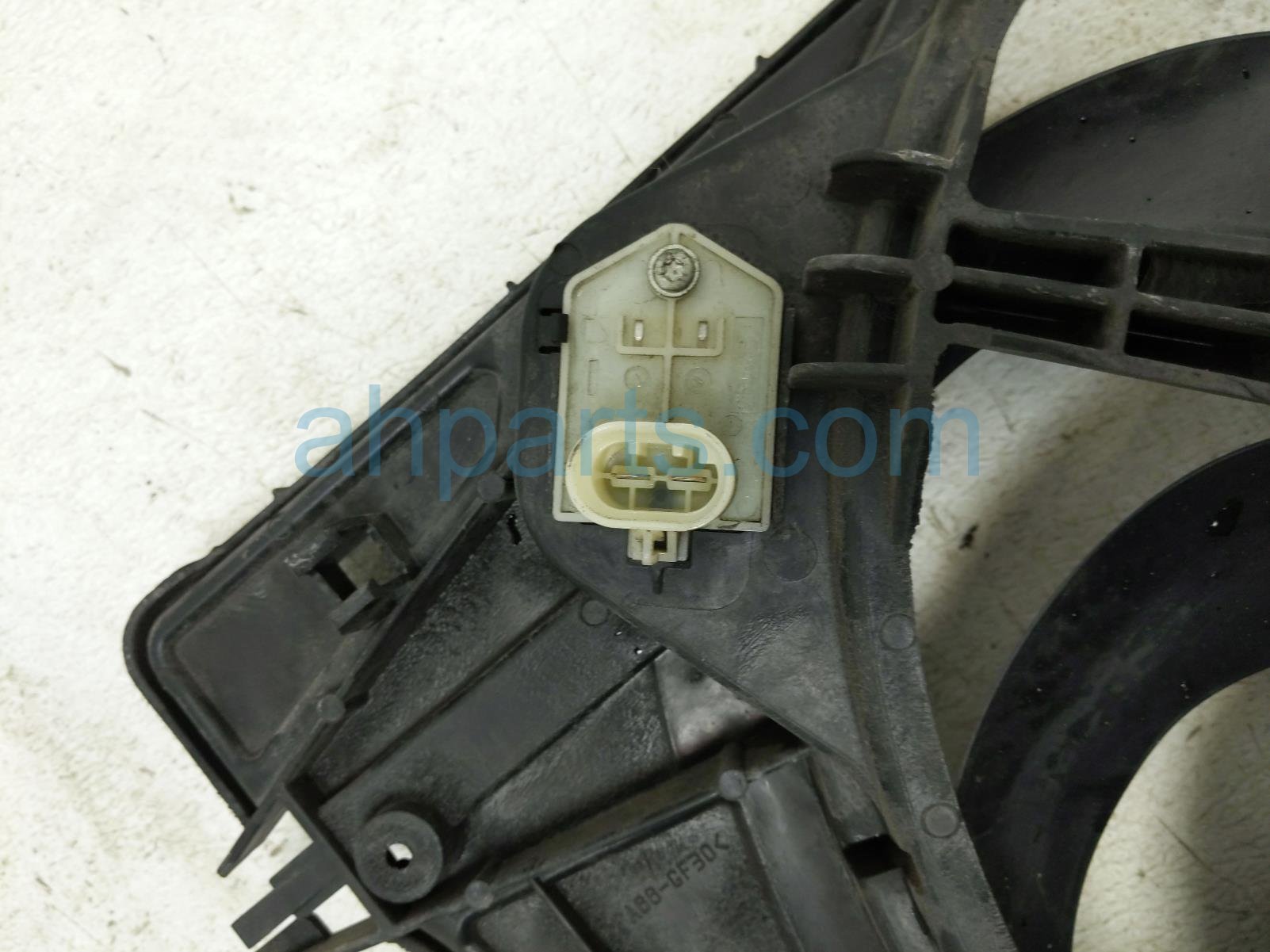 2018 Jeep Renegade Cooling Radiator Fan Assembly 68552139AA Replacement 2018 Jeep Renegade Cooling Radiator Fan Assembly 68552139AA Replacement thumbnail