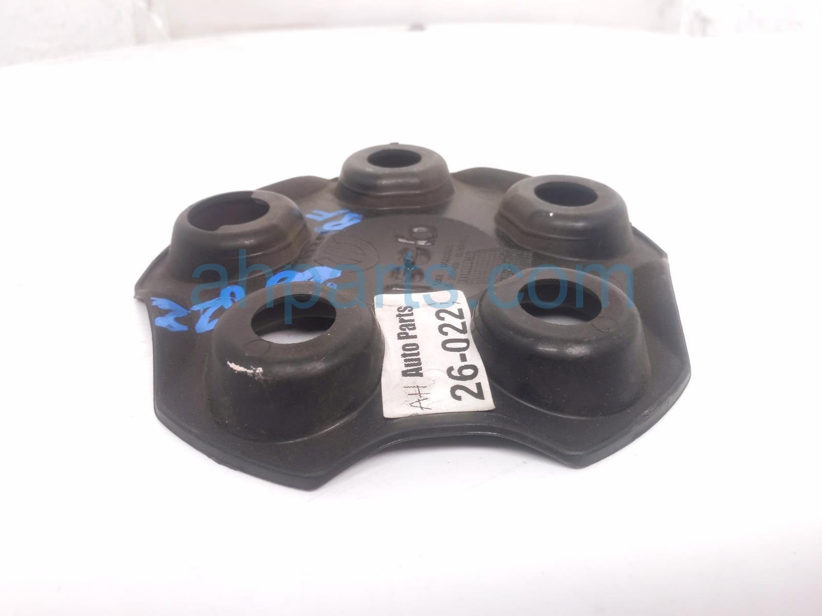 2018 Jeep Renegade Cover / Hub Wheel Center Cap Black 5XA70MXFAA Replacement 2018 Jeep Renegade Cover / Hub Wheel Center Cap Black 5XA70MXFAA Replacement thumbnail