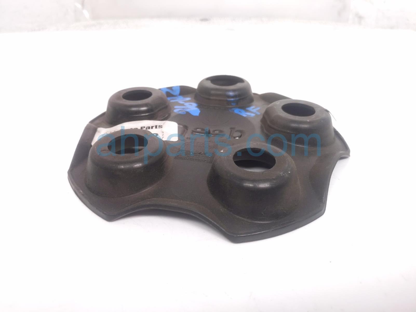 2018 Jeep Renegade Cover / Hub Wheel Center Cap Black 5XA70MXFAA Replacement 2018 Jeep Renegade Cover / Hub Wheel Center Cap Black 5XA70MXFAA Replacement thumbnail