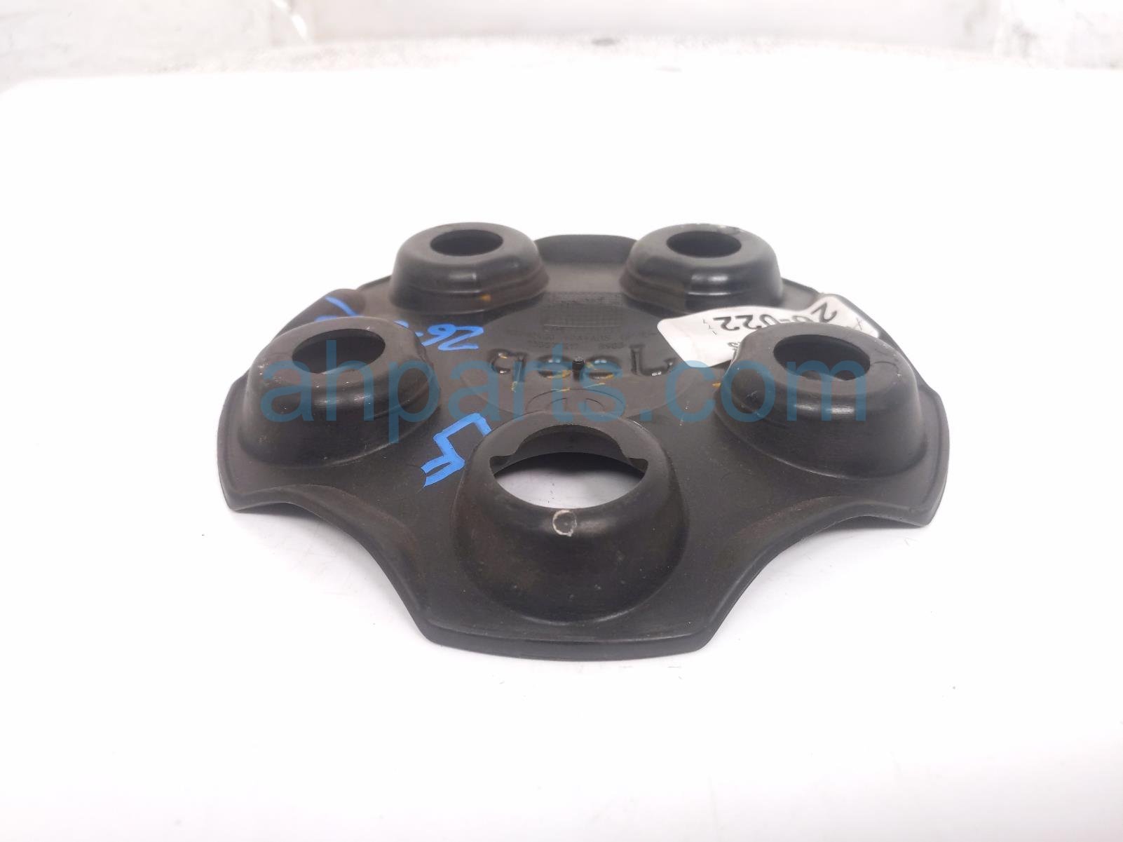 2018 Jeep Renegade Cover / Hub Wheel Center Cap Black 5XA70MXFAA Replacement 2018 Jeep Renegade Cover / Hub Wheel Center Cap Black 5XA70MXFAA Replacement thumbnail