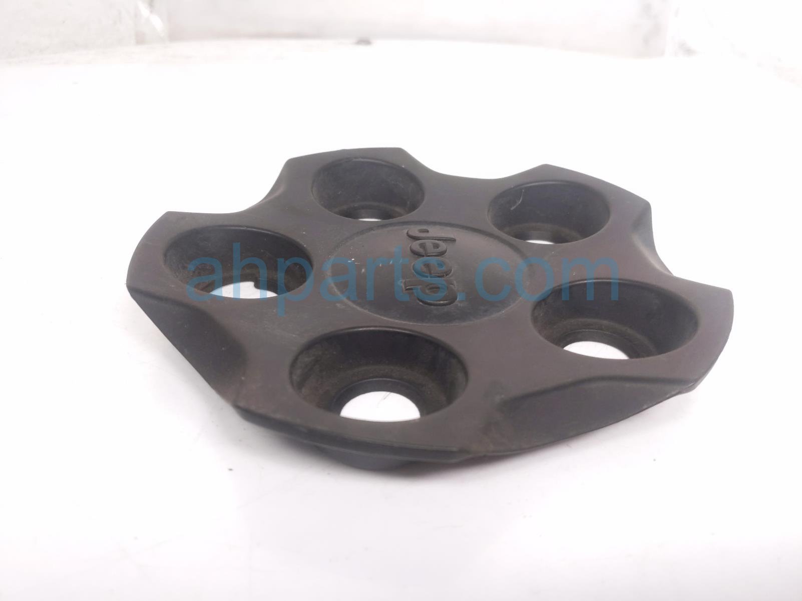 2018 Jeep Renegade Cover / Hub Rear Passenger Wheel Center Cap Black 5XA70MXFAA Replacement 2018 Jeep Renegade Cover / Hub Rear Passenger Wheel Center Cap Black 5XA70MXFAA Replacement thumbnail