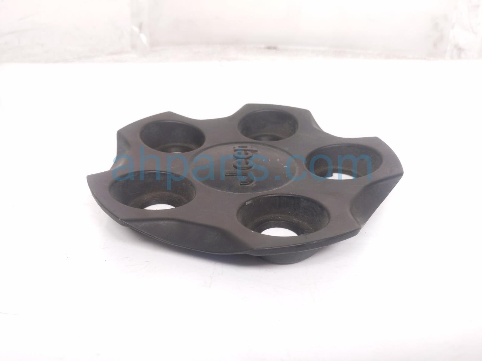 2018 Jeep Renegade Cover / Hub Rear Passenger Wheel Center Cap Black 5XA70MXFAA Replacement 2018 Jeep Renegade Cover / Hub Rear Passenger Wheel Center Cap Black 5XA70MXFAA Replacement thumbnail