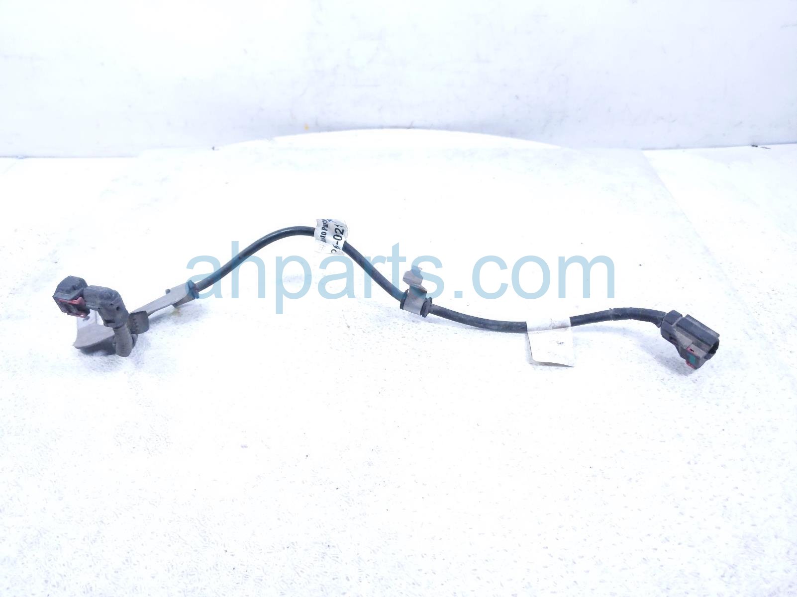 2019 Tesla Tesla 3 Rear Driver Epb Wire Harness 1098482 00 F Replacement 2019 Tesla Tesla 3 Rear Driver Epb Wire Harness 1098482 00 F Replacement thumbnail