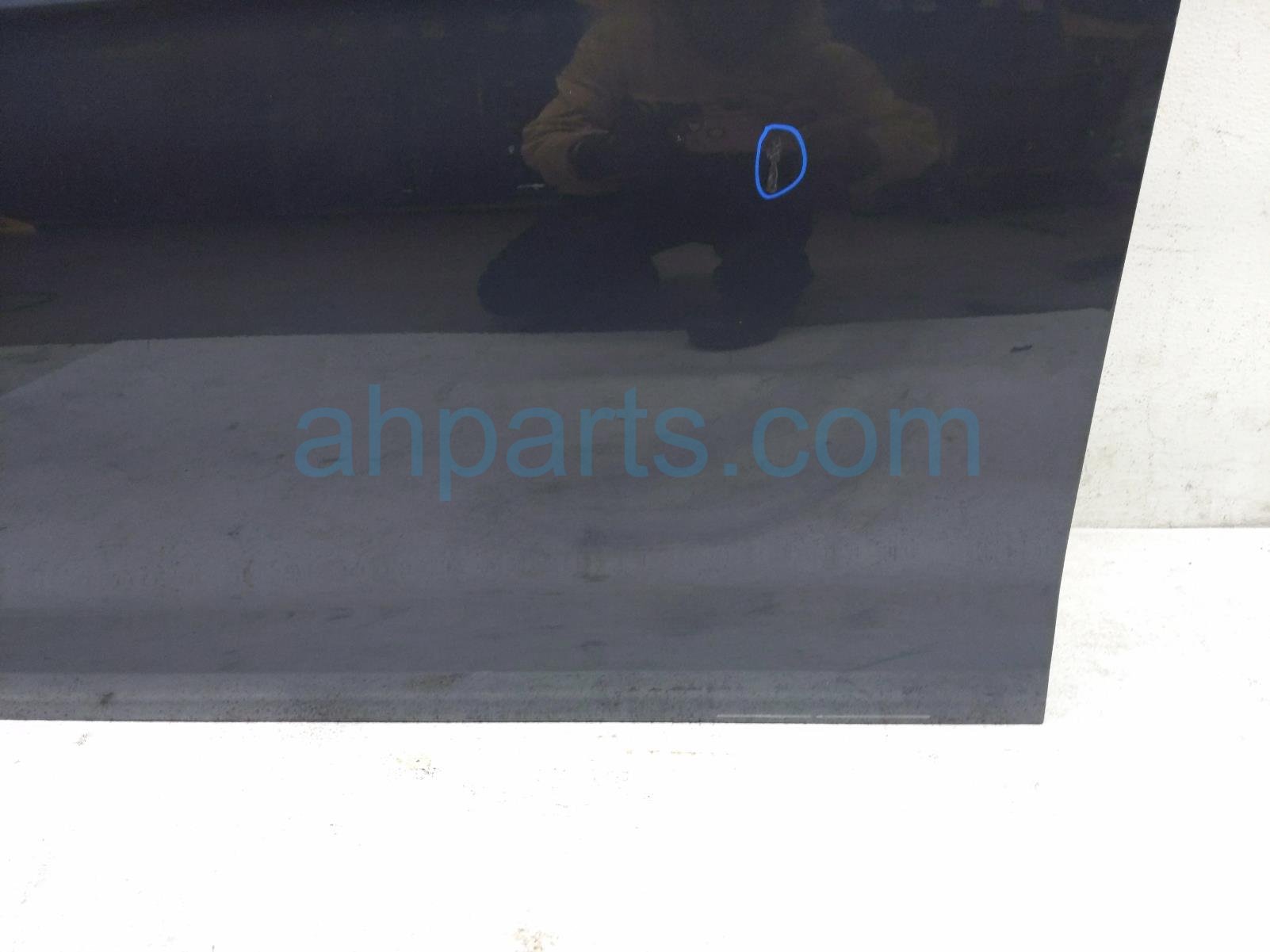 2018 Volkswagen Golf Gti Front Driver Door Grey No Mirror/trim 5G4 831 055 AN Replacement 2018 Volkswagen Golf Gti Front Driver Door Grey No Mirror/trim 5G4 831 055 AN Replacement thumbnail