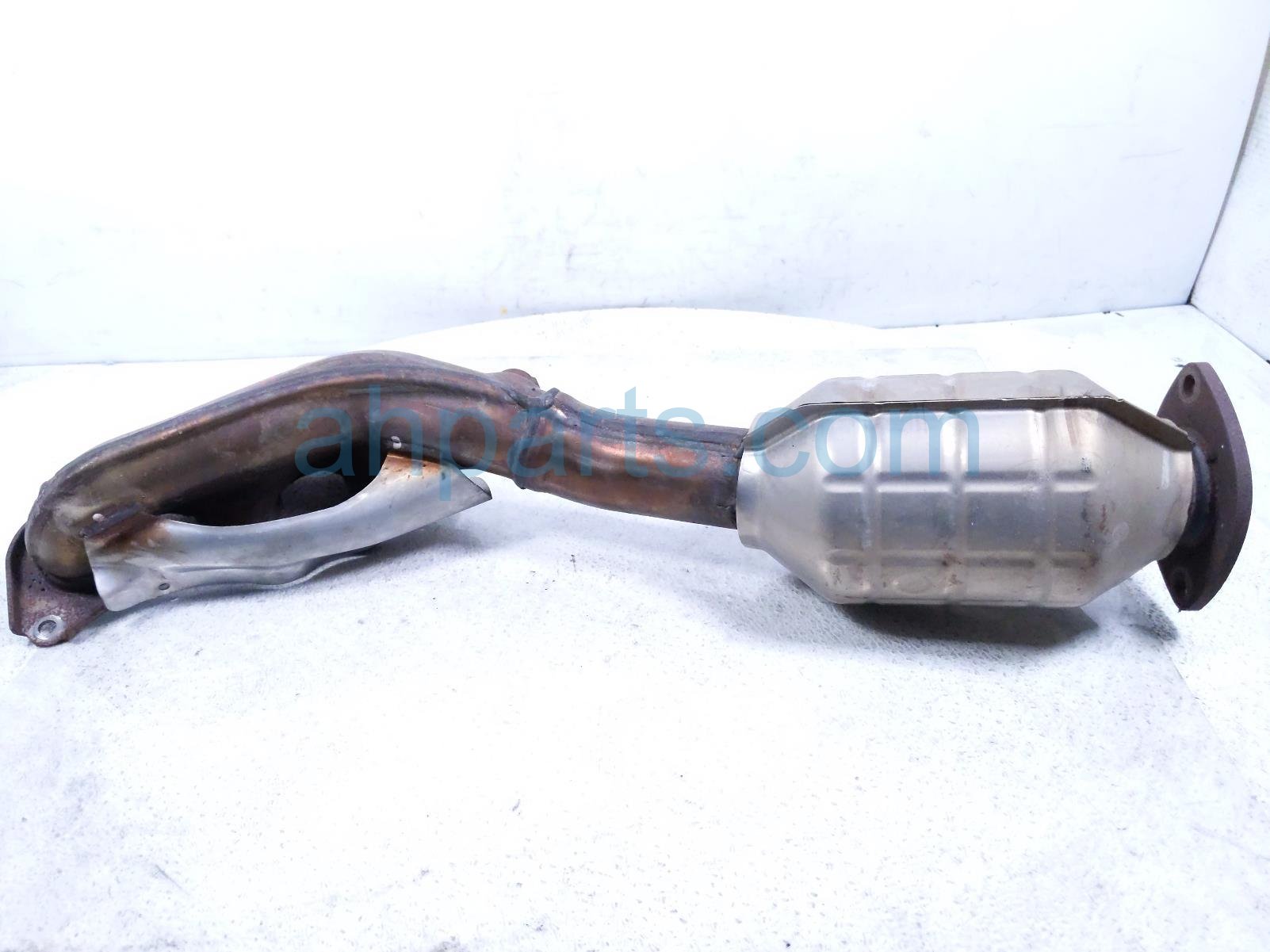 2014 Lexus Is 250 Driver Exhaust Manifold W/conv 2.5l 17150 31770 Replacement 2014 Lexus Is 250 Driver Exhaust Manifold W/conv 2.5l 17150 31770 Replacement thumbnail