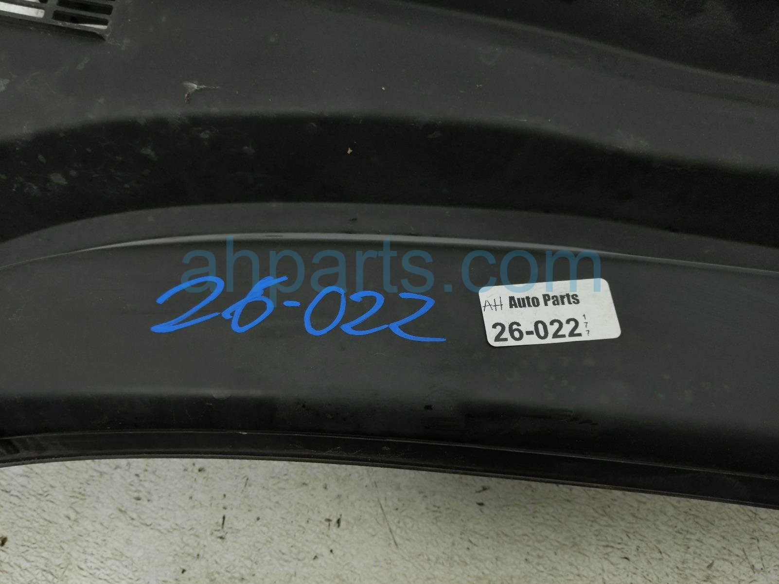 2018 Jeep Renegade Cover Windshield Cowl Vent Grille Panel 5VW84LXHAA Replacement 2018 Jeep Renegade Cover Windshield Cowl Vent Grille Panel 5VW84LXHAA Replacement thumbnail