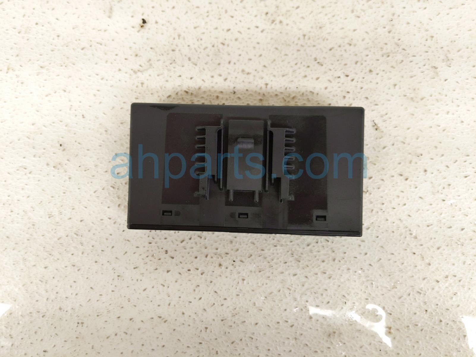 2024 Honda Accord Gateway Control Module Hybrid 5J800 30B A08 Replacement 2024 Honda Accord Gateway Control Module Hybrid 5J800 30B A08 Replacement thumbnail