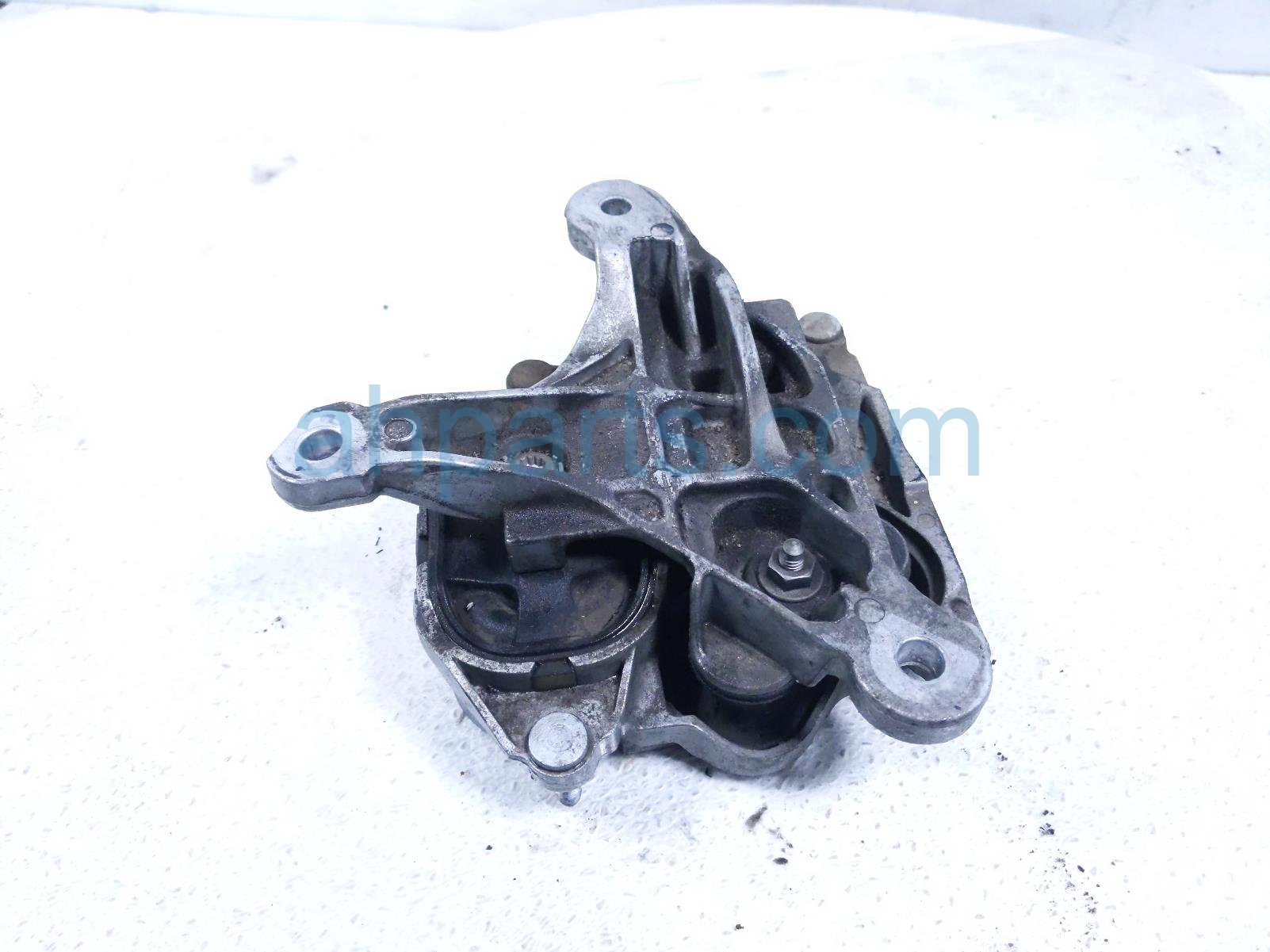 2014 Audi A6 Audi Engine/motor Transmission Mount 2.0l Awd 4M0 399 153 AA Replacement 2014 Audi A6 Audi Engine/motor Transmission Mount 2.0l Awd 4M0 399 153 AA Replacement thumbnail