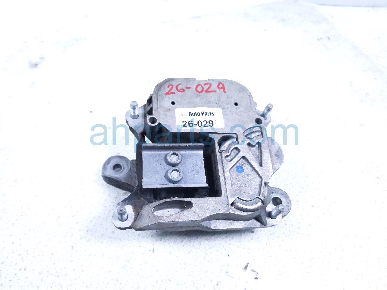 2014 Audi A6 Audi Engine/motor Transmission Mount 2.0l Awd 4M0 399 153 AA Replacement 2014 Audi A6 Audi Engine/motor Transmission Mount 2.0l Awd 4M0 399 153 AA Replacement thumbnail