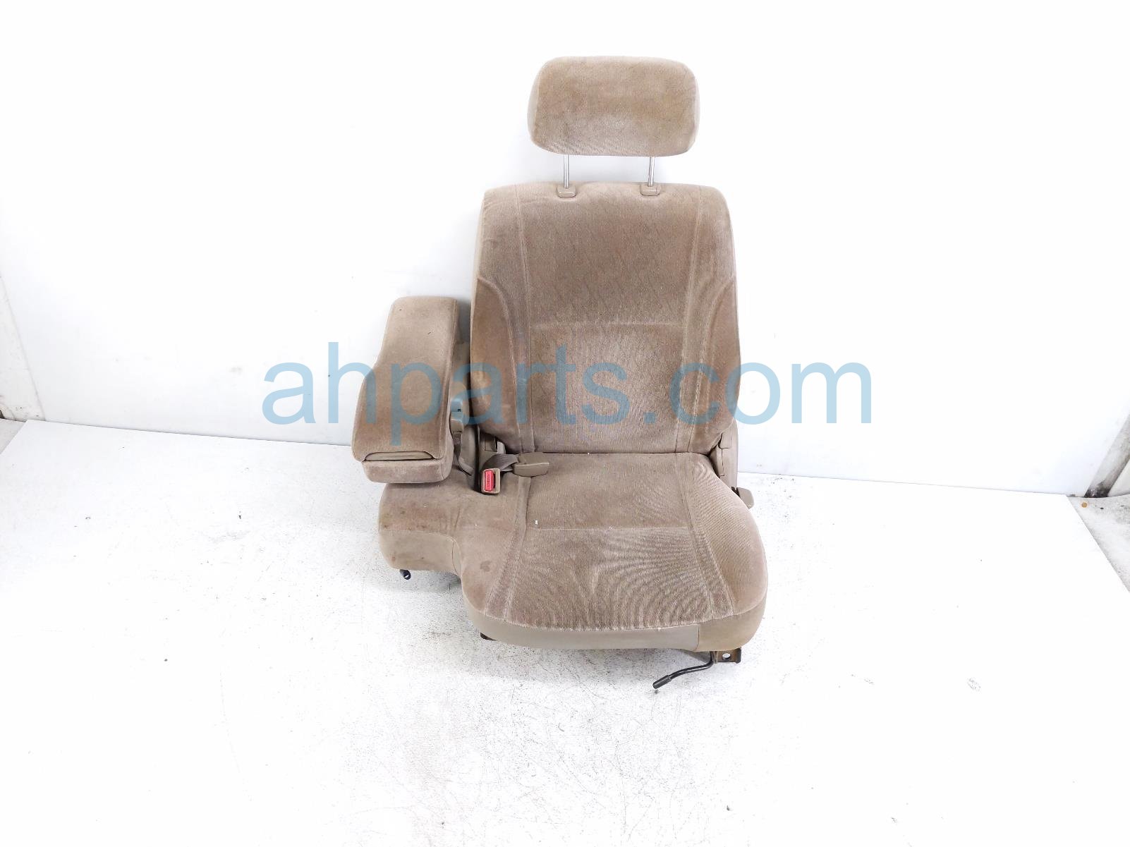 Toyota FR/LH SEAT - TAN - W/ AIRBAG