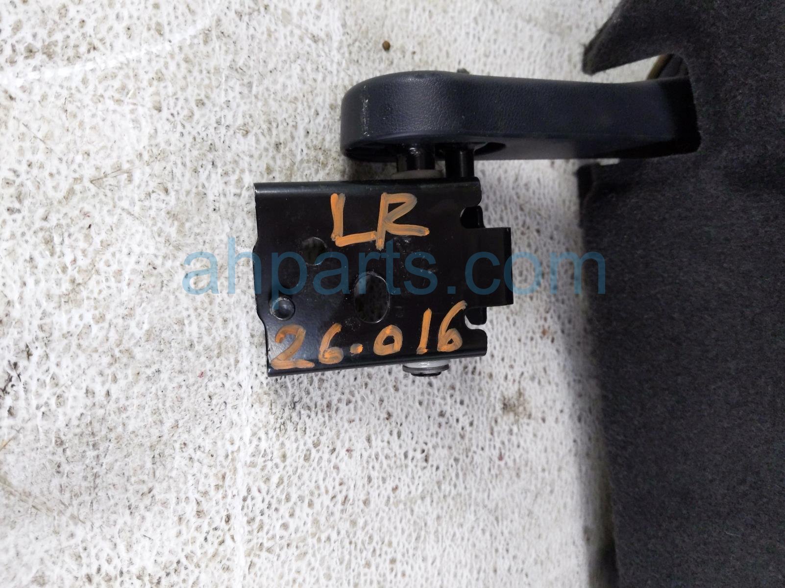 2016 Toyota 4 Runner (2nd Row) Rear Driver Seat Back Bolster Grey 7107635 690B1 Replacement 2016 Toyota 4 Runner (2nd Row) Rear Driver Seat Back Bolster Grey 7107635 690B1 Replacement thumbnail