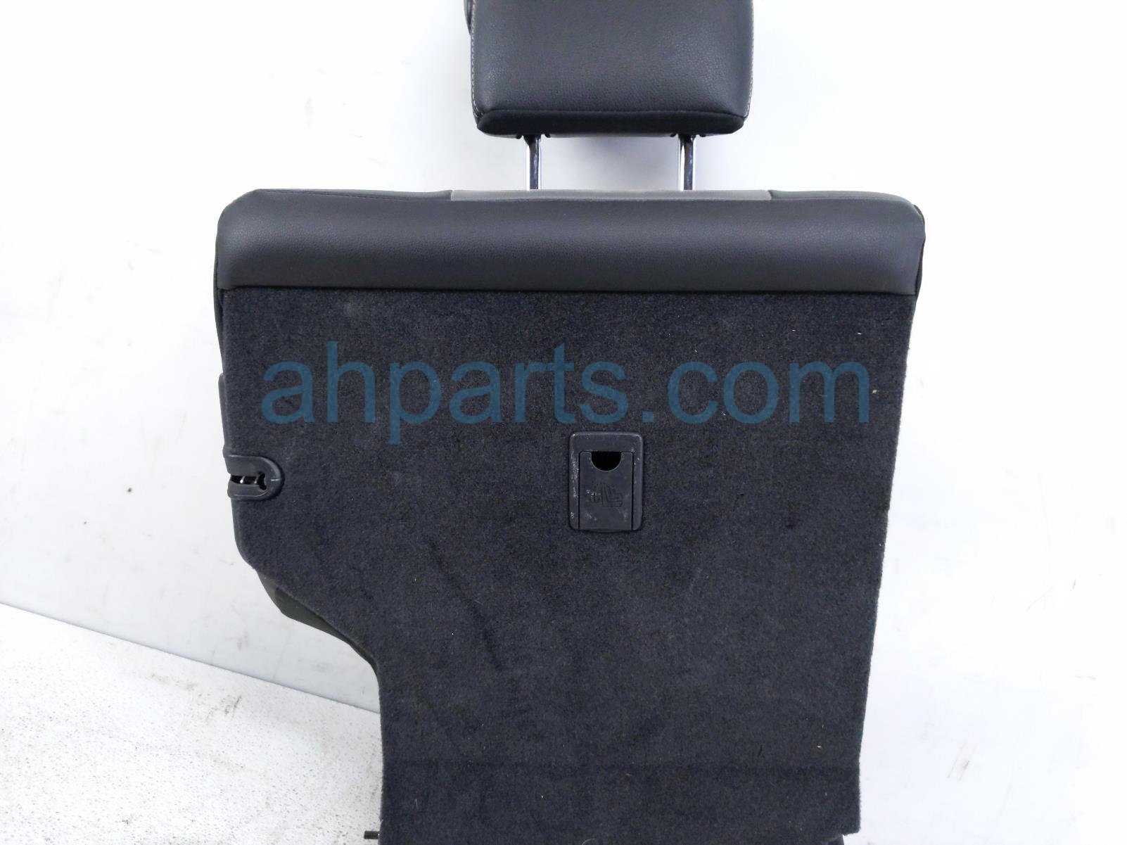 2016 Toyota 4 Runner Back (2nd Row) Rear Driver Upper Seat Cushion Grey 7195035 050C4 Replacement 2016 Toyota 4 Runner Back (2nd Row) Rear Driver Upper Seat Cushion Grey 7195035 050C4 Replacement thumbnail