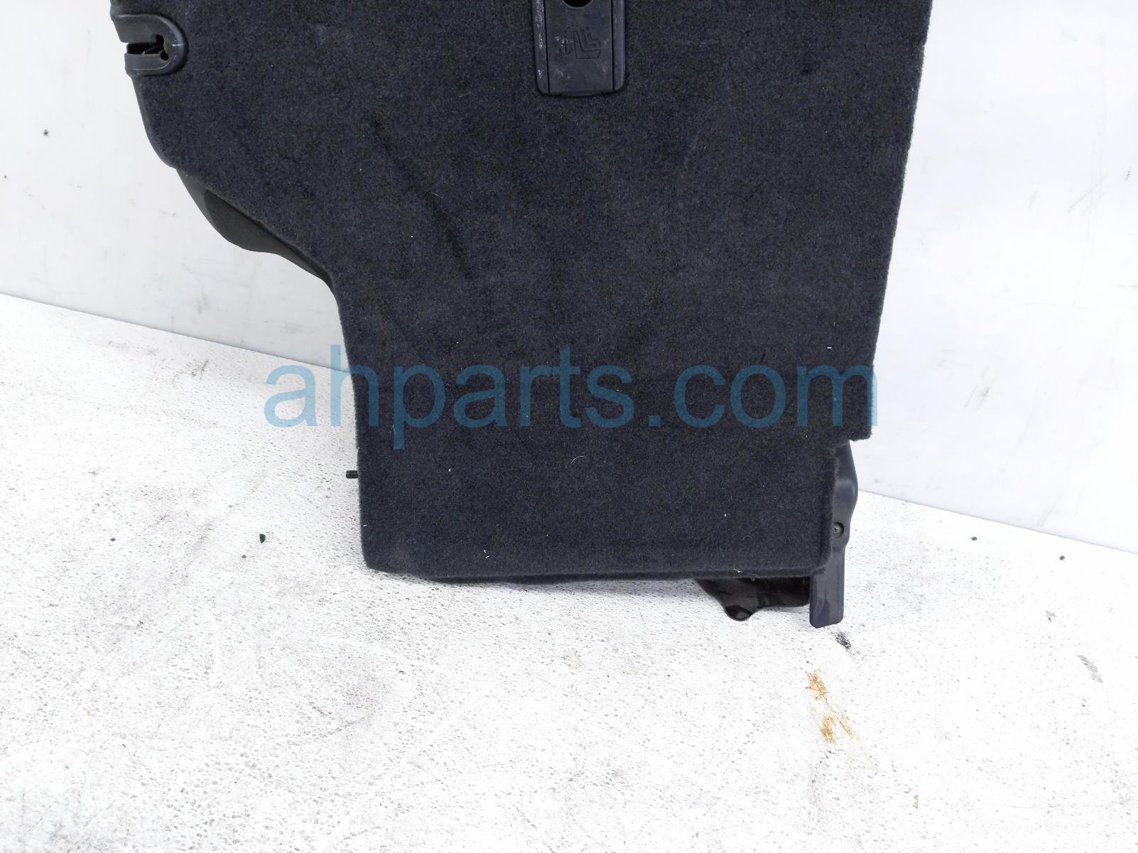 2016 Toyota 4 Runner Back (2nd Row) Rear Driver Upper Seat Cushion Grey 7195035 050C4 Replacement 2016 Toyota 4 Runner Back (2nd Row) Rear Driver Upper Seat Cushion Grey 7195035 050C4 Replacement thumbnail