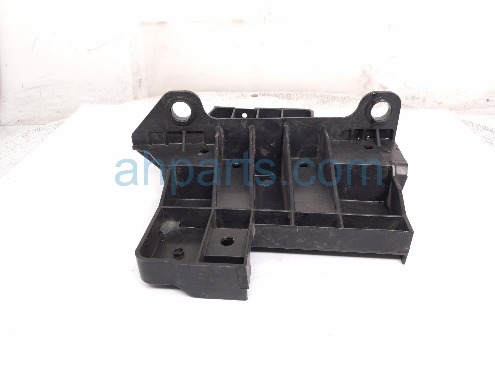 2025 Honda Pilot Battery Tray Base 74190 T90 A00 Replacement 2025 Honda Pilot Battery Tray Base 74190 T90 A00 Replacement thumbnail