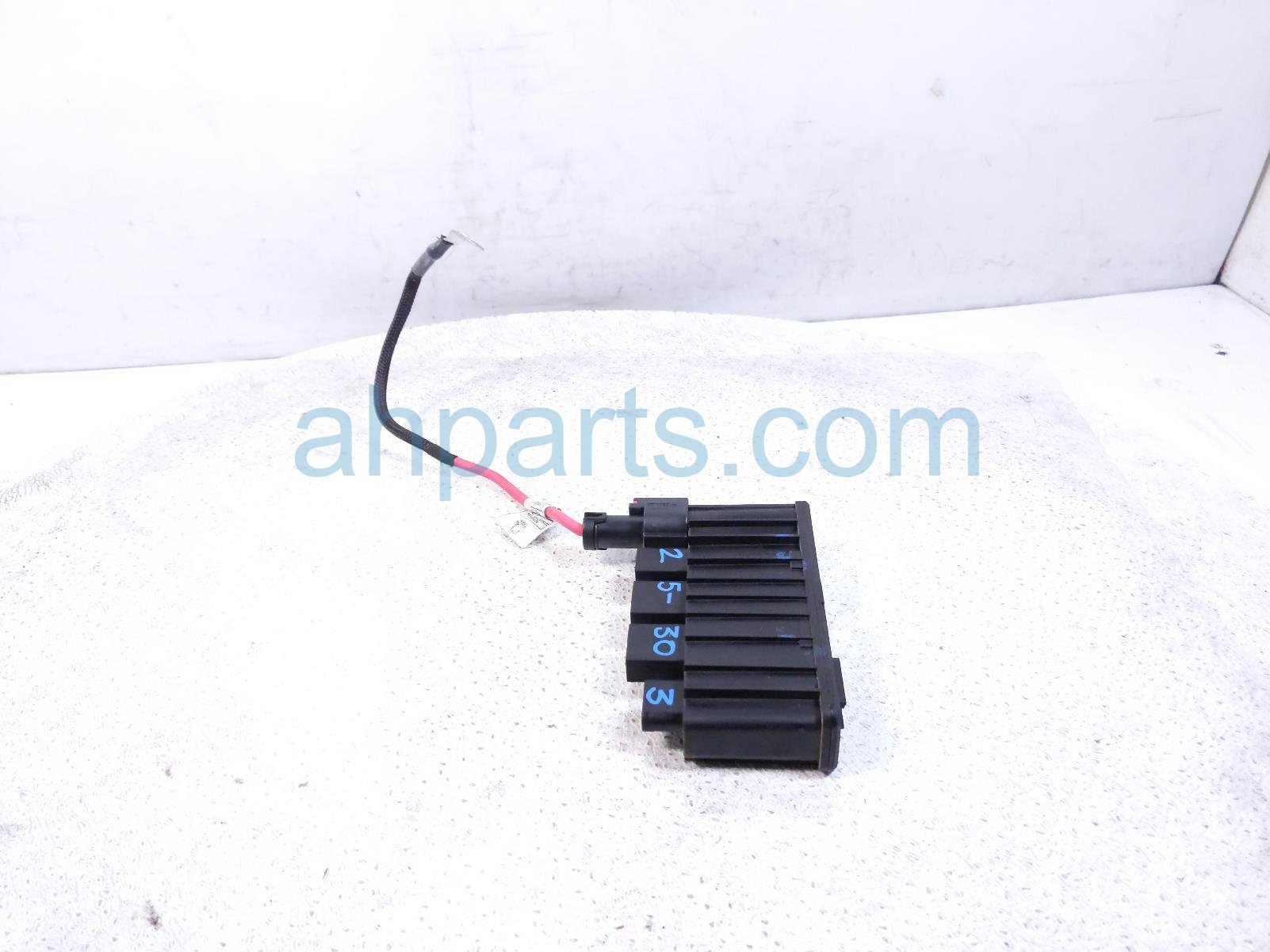 2021 BMW X1 Integrated Supply Module Unit 12 63 8 661 071 Replacement 2021 BMW X1 Integrated Supply Module Unit 12 63 8 661 071 Replacement thumbnail