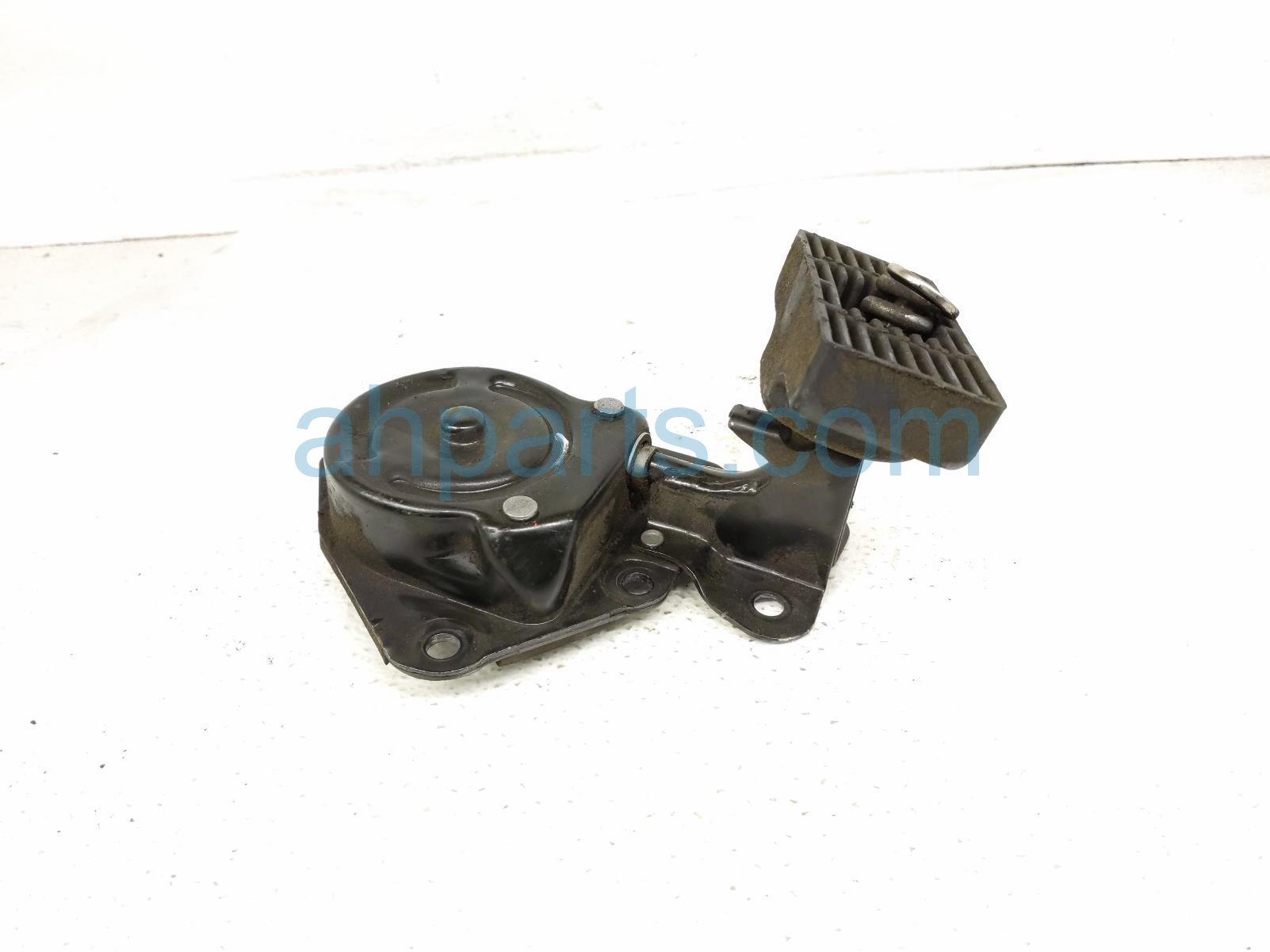 Honda SPARE TIRE CARRIER HOIST