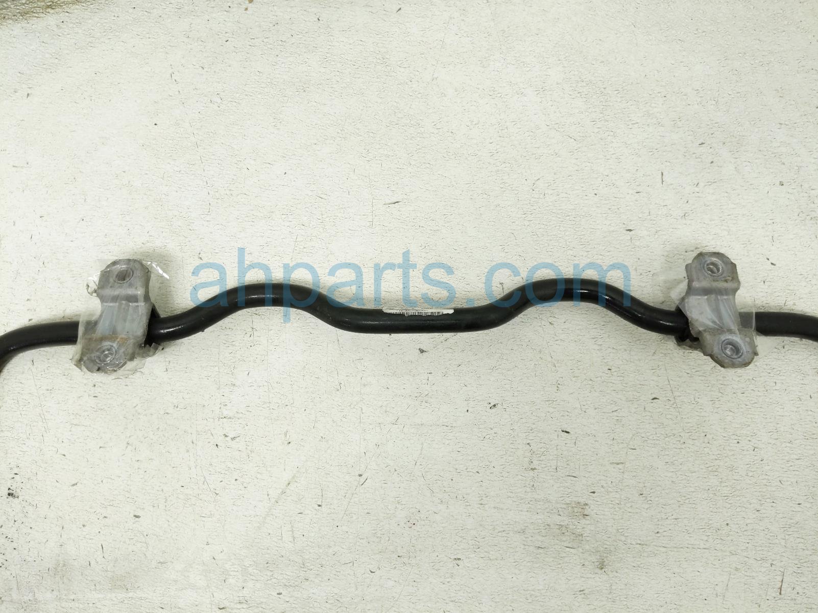 2018 Jeep Renegade Front Stabilizer / Sway Bar Awd 68497973AA Replacement 2018 Jeep Renegade Front Stabilizer / Sway Bar Awd 68497973AA Replacement thumbnail