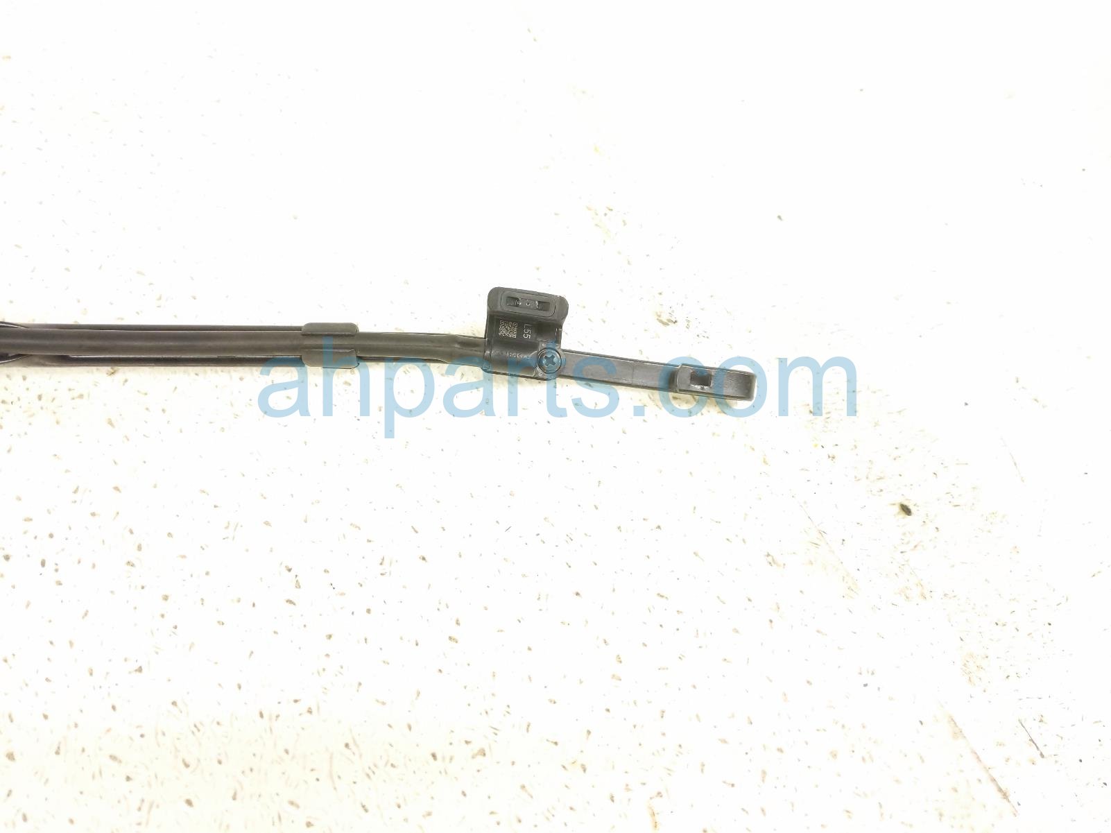 2024 Honda Accord Driver Windshield Wiper Arm 76600 30A A01 Replacement 2024 Honda Accord Driver Windshield Wiper Arm 76600 30A A01 Replacement thumbnail