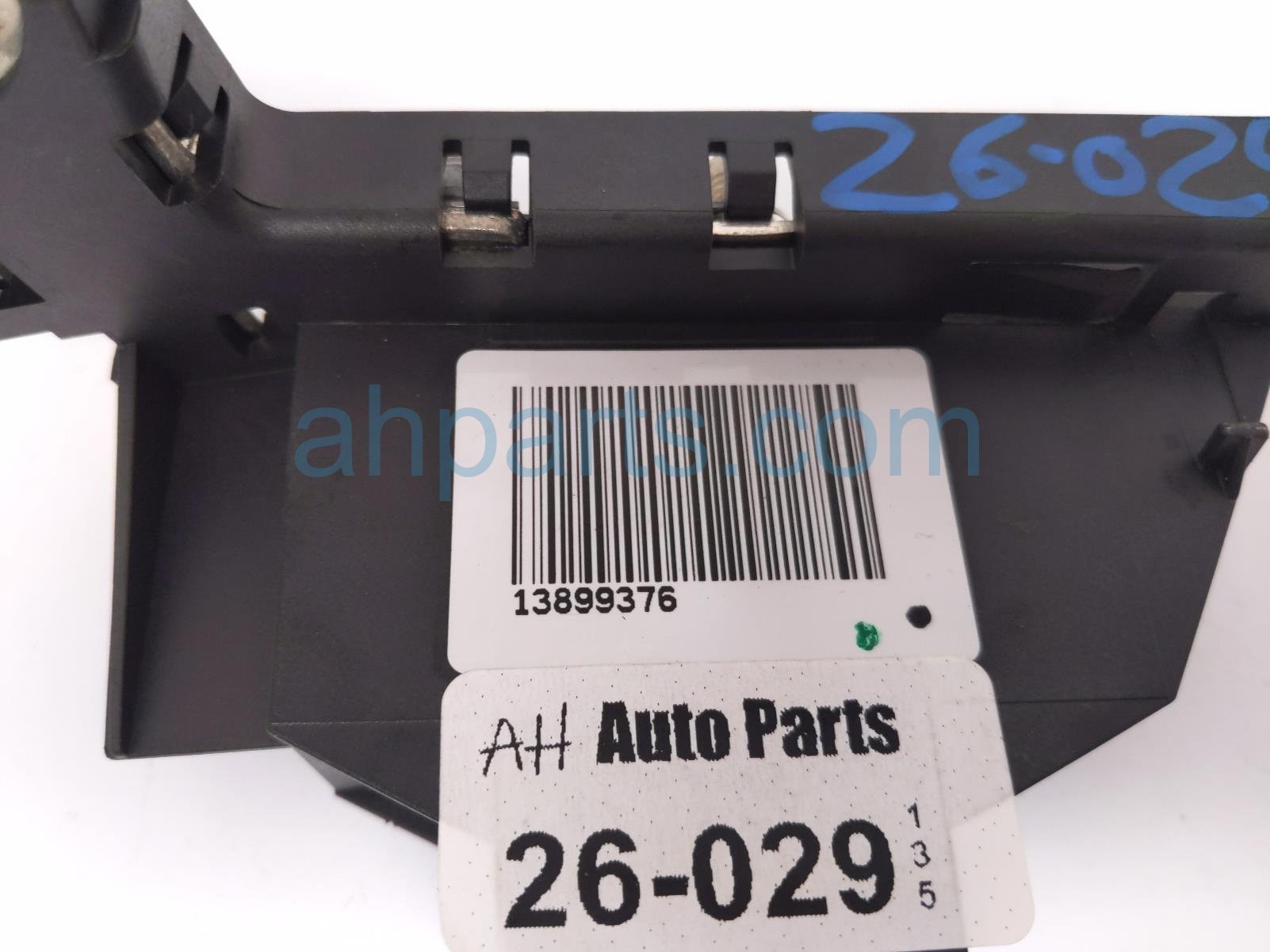 2014 Audi A6 Audi Cable Battery Terminal Fuse Block 2.0l 4F0 915 519 A Replacement 2014 Audi A6 Audi Cable Battery Terminal Fuse Block 2.0l 4F0 915 519 A Replacement thumbnail