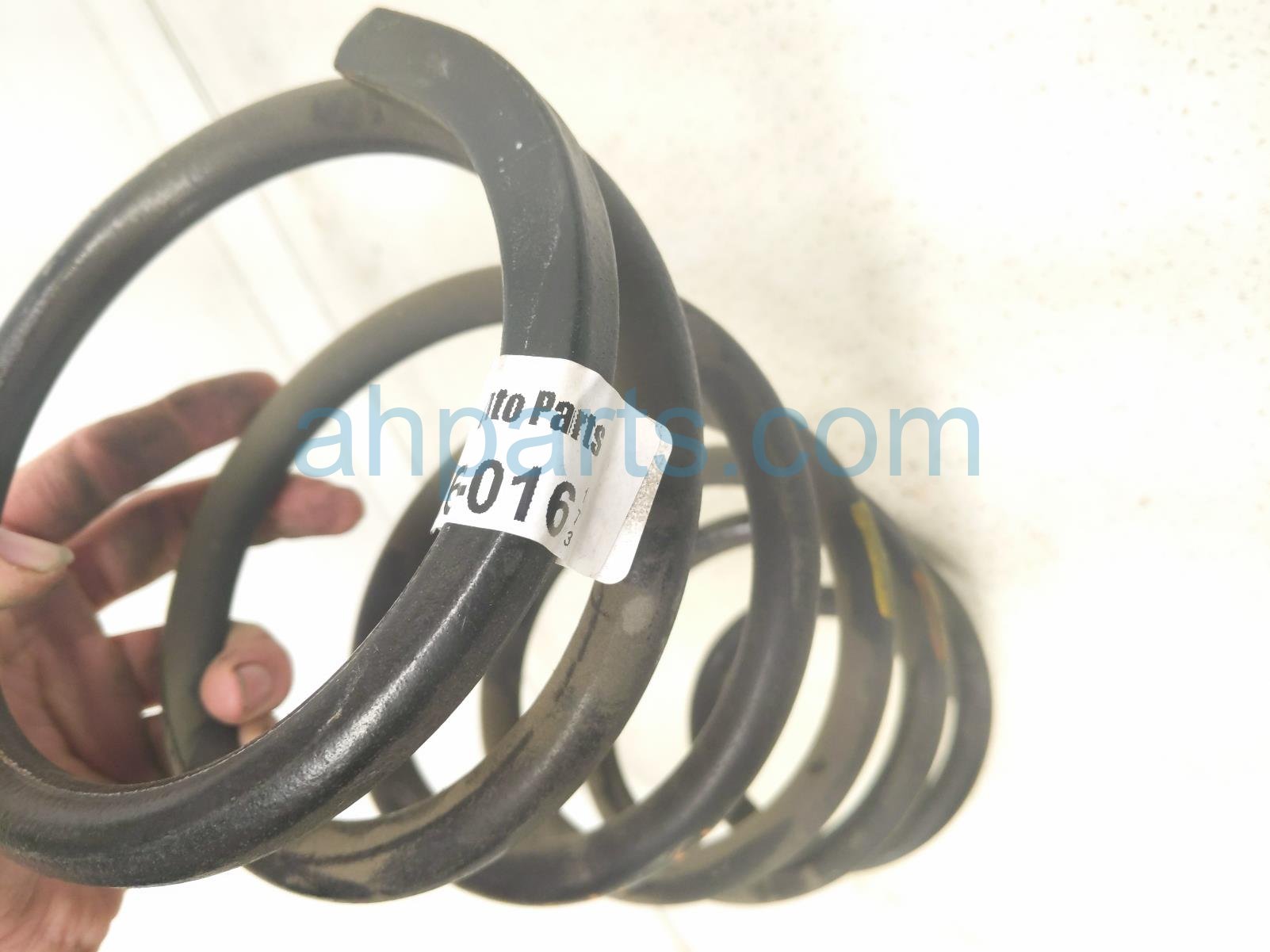 2016 Toyota 4 Runner Strut / / Shock Absorber Rear Passenger Coil Spring Rwd 48231 35350 Replacement 2016 Toyota 4 Runner Strut / / Shock Absorber Rear Passenger Coil Spring Rwd 48231 35350 Replacement thumbnail