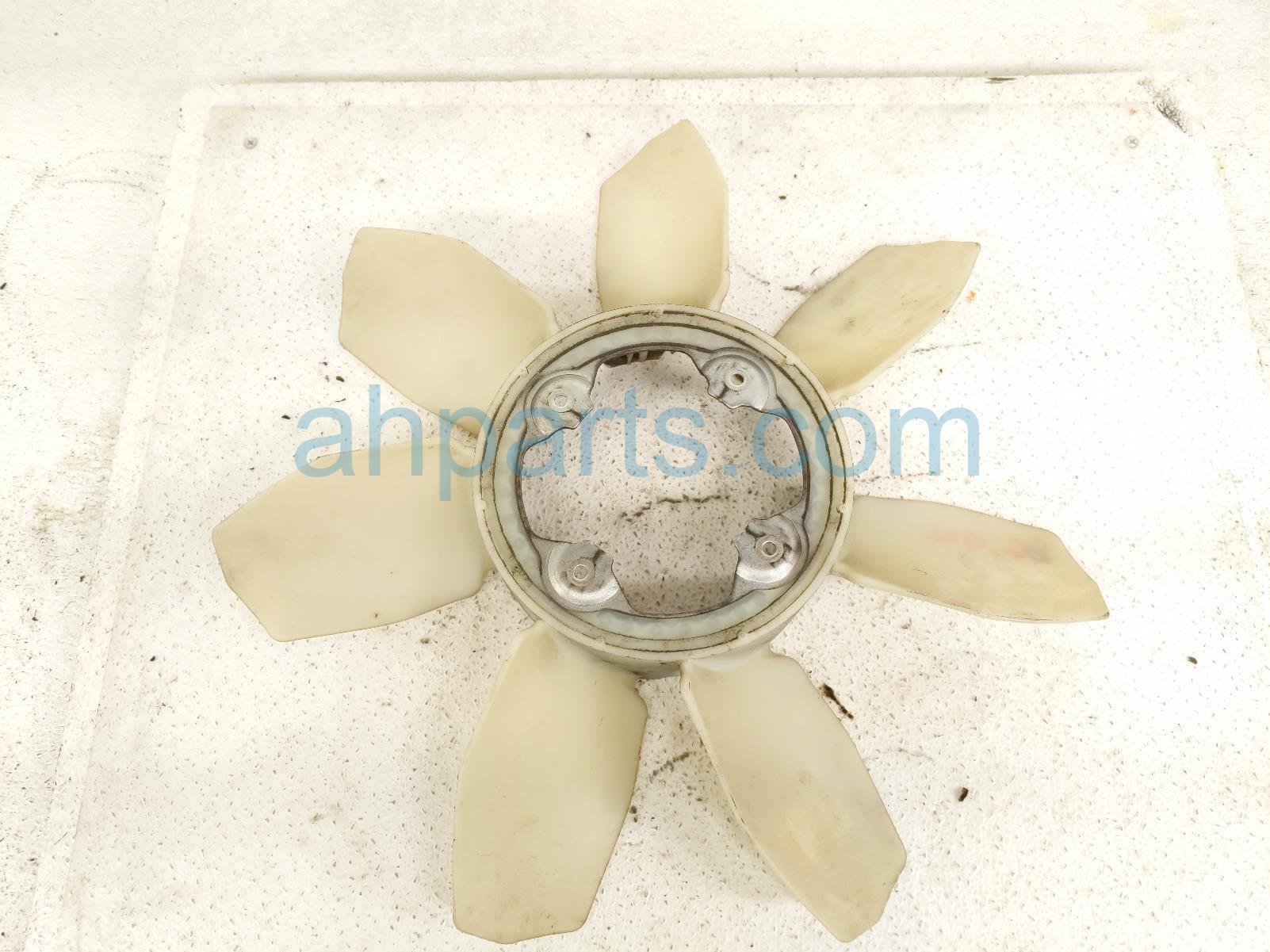 2016 Toyota 4 Runner Engine Cooling Fan Blade 4.0l 16361 31060 Replacement 2016 Toyota 4 Runner Engine Cooling Fan Blade 4.0l 16361 31060 Replacement thumbnail