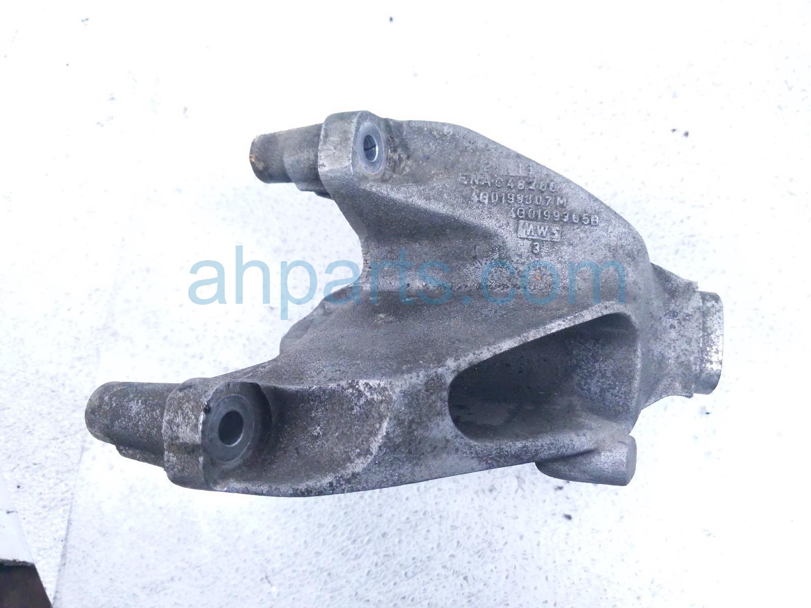 2014 Audi A6 Audi Engine/motor Driver Engine Mount Brkt 2.0l Awd 4G0 199 307 M Replacement 2014 Audi A6 Audi Engine/motor Driver Engine Mount Brkt 2.0l Awd 4G0 199 307 M Replacement thumbnail