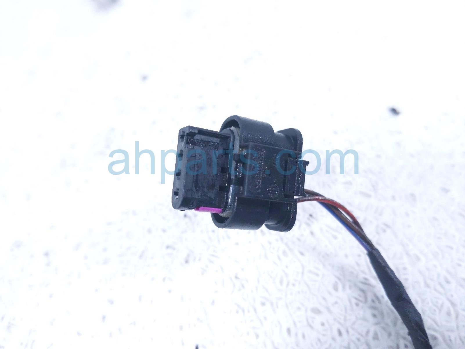 2014 Audi A6 Audi Rear Parking Sensors W/harness 4G5 971 085 G Replacement 2014 Audi A6 Audi Rear Parking Sensors W/harness 4G5 971 085 G Replacement thumbnail