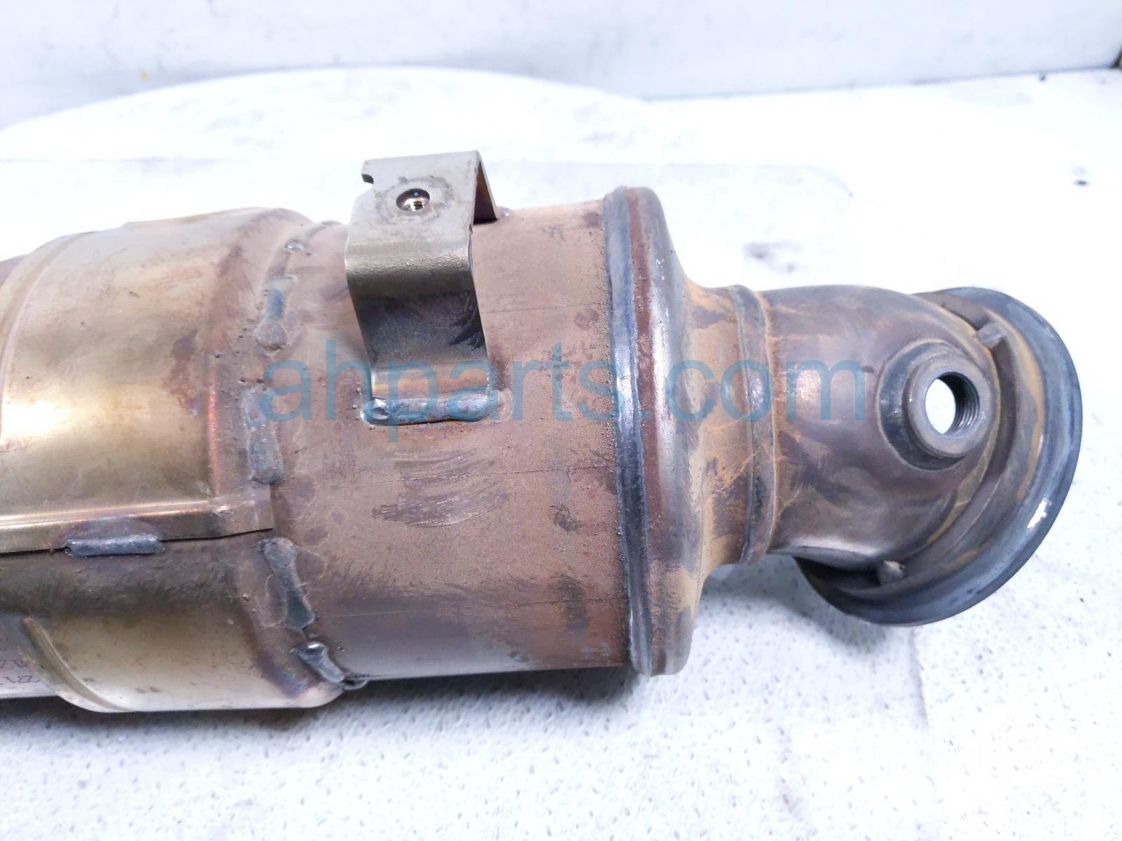 2024 Chevy Silverado 1500 Catalytic Exhaust Converter W/pipe 2.7t 12713947 Replacement 2024 Chevy Silverado 1500 Catalytic Exhaust Converter W/pipe 2.7t 12713947 Replacement thumbnail