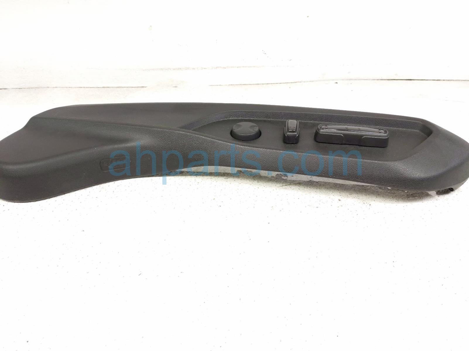 2025 Honda Pilot Driver Power Seat Sw W/trim black 81638 T90 A21ZA Replacement 2025 Honda Pilot Driver Power Seat Sw W/trim black 81638 T90 A21ZA Replacement thumbnail