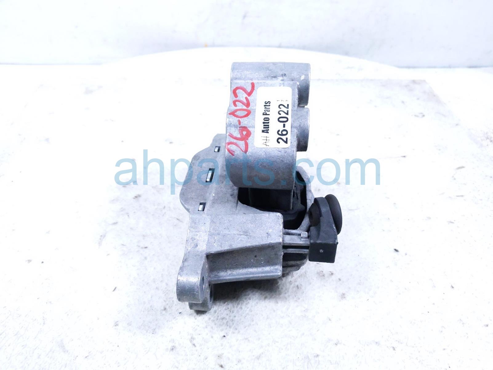 2018 Jeep Renegade Engine/motor Driver Engine Mount 1.4l Awd 68418168AA Replacement 2018 Jeep Renegade Engine/motor Driver Engine Mount 1.4l Awd 68418168AA Replacement thumbnail