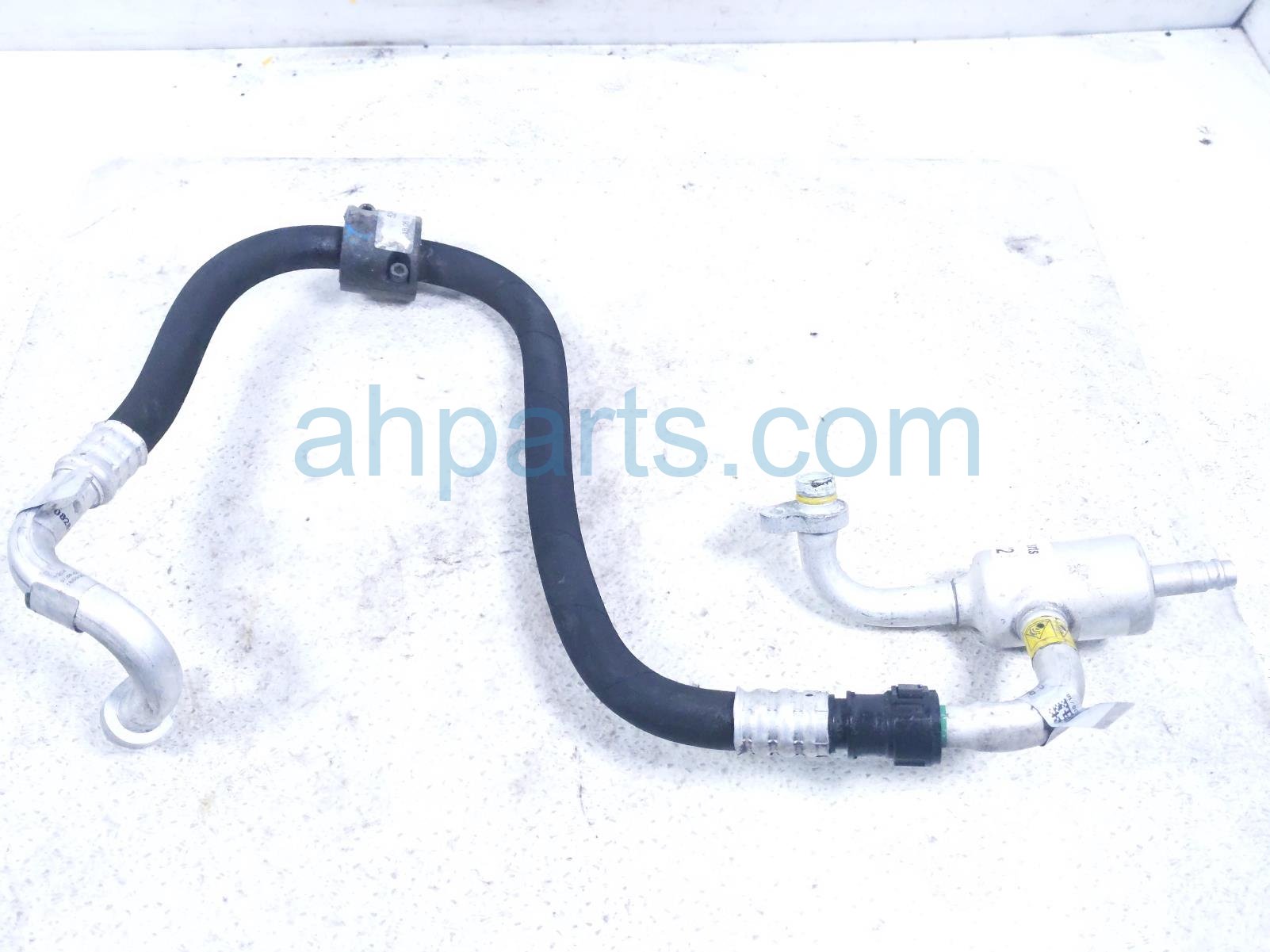 2018 Jeep Renegade Ac Hose Pipe A/c Suction Line 1.4t Awd 68418396AA Replacement 2018 Jeep Renegade Ac Hose Pipe A/c Suction Line 1.4t Awd 68418396AA Replacement thumbnail