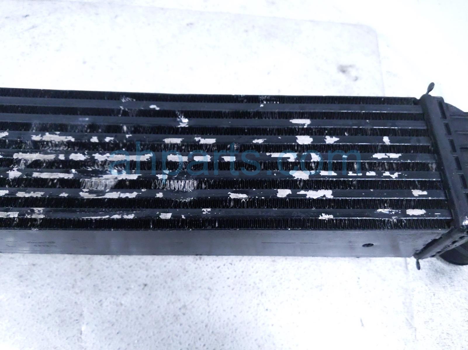 2018 Jeep Renegade Intercooler 1.4t Awd 68256123AA Replacement 2018 Jeep Renegade Intercooler 1.4t Awd 68256123AA Replacement thumbnail