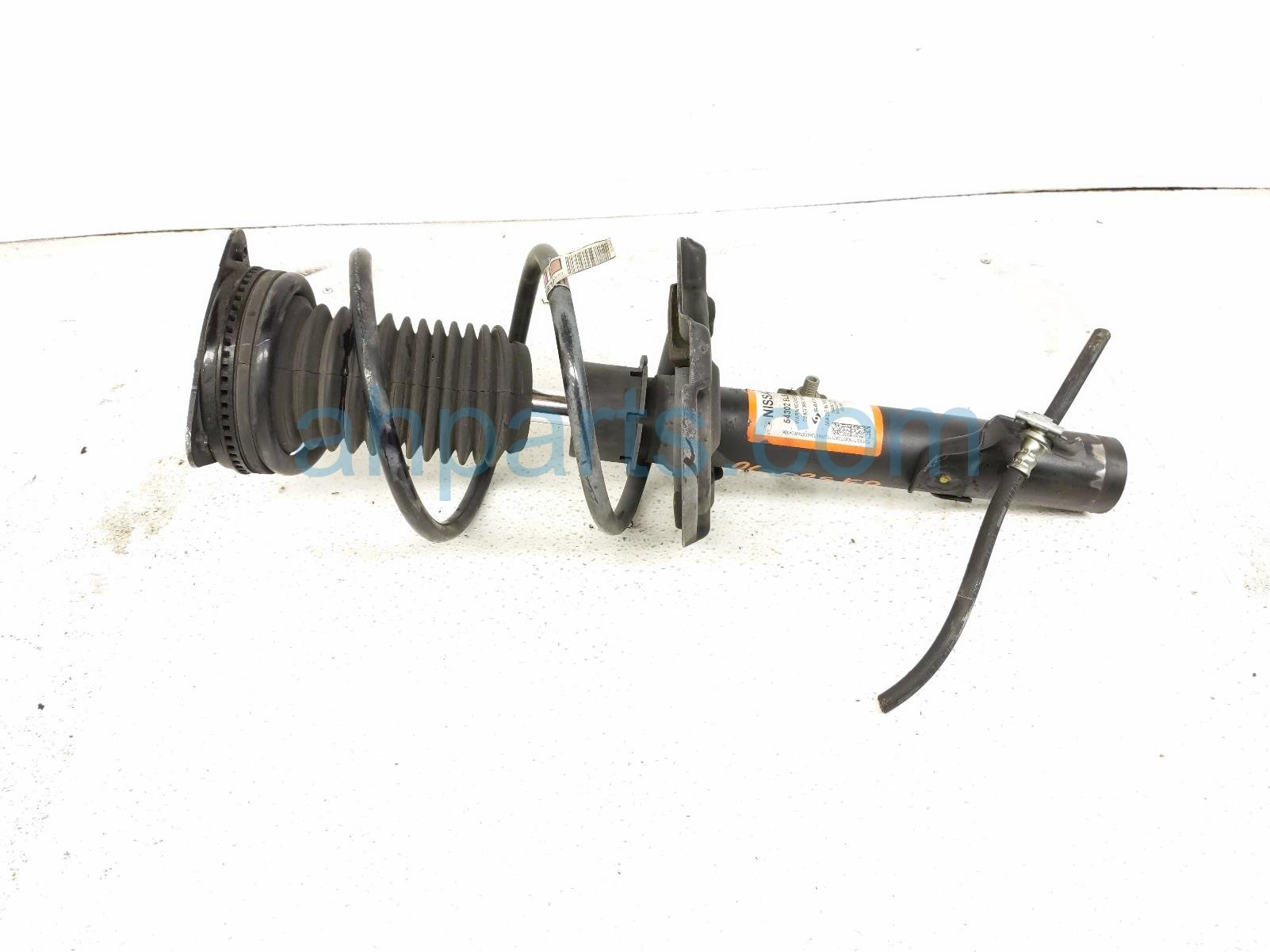 Nissan FR/RH STRUT + SPRING