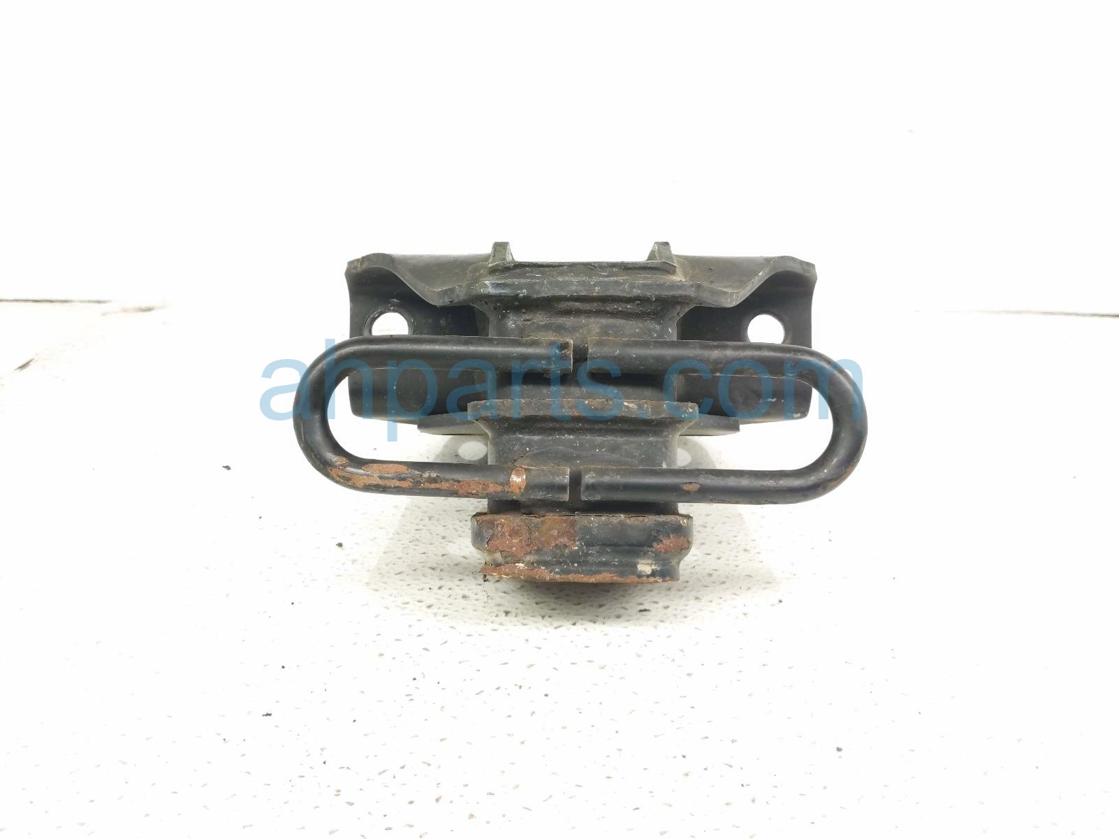 2016 Toyota 4 Runner Tow Hitch Receiver Bracket Assy 51909 35011 Replacement 2016 Toyota 4 Runner Tow Hitch Receiver Bracket Assy 51909 35011 Replacement thumbnail