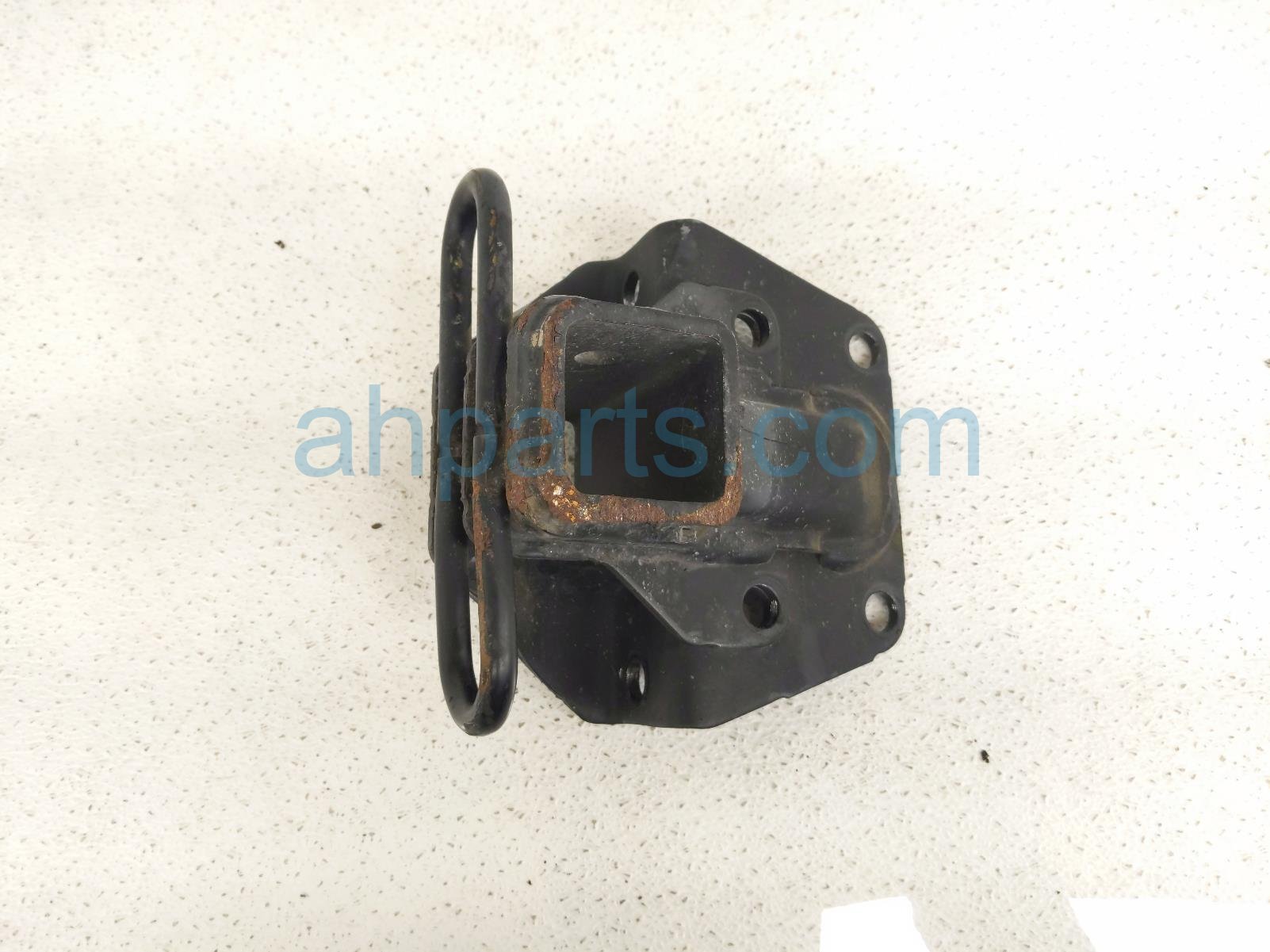 2016 Toyota 4 Runner Tow Hitch Receiver Bracket Assy 51909 35011 Replacement 2016 Toyota 4 Runner Tow Hitch Receiver Bracket Assy 51909 35011 Replacement thumbnail