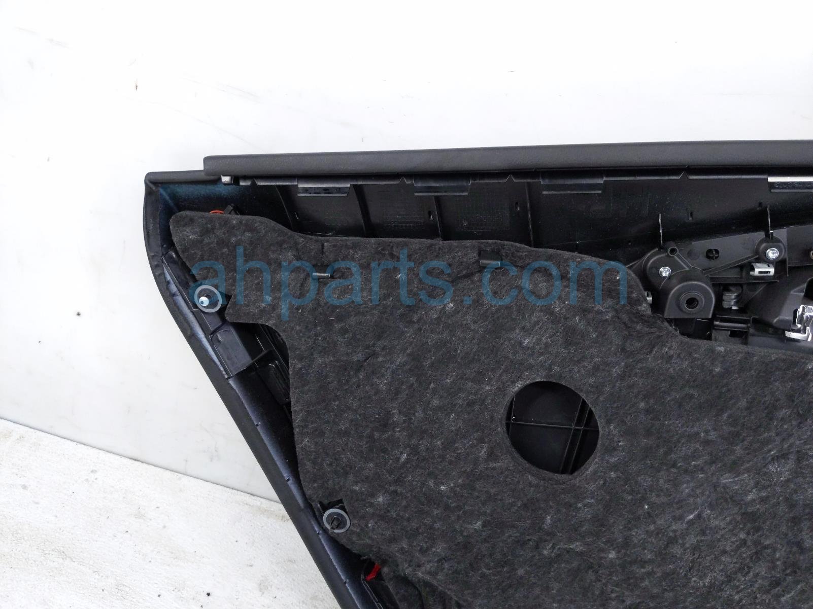 2014 Audi A6 Audi Trim / Liner Rear Passenger Interior Door Panel Black 4G0 867 304 AD WFA Replacement 2014 Audi A6 Audi Trim / Liner Rear Passenger Interior Door Panel Black 4G0 867 304 AD WFA Replacement thumbnail
