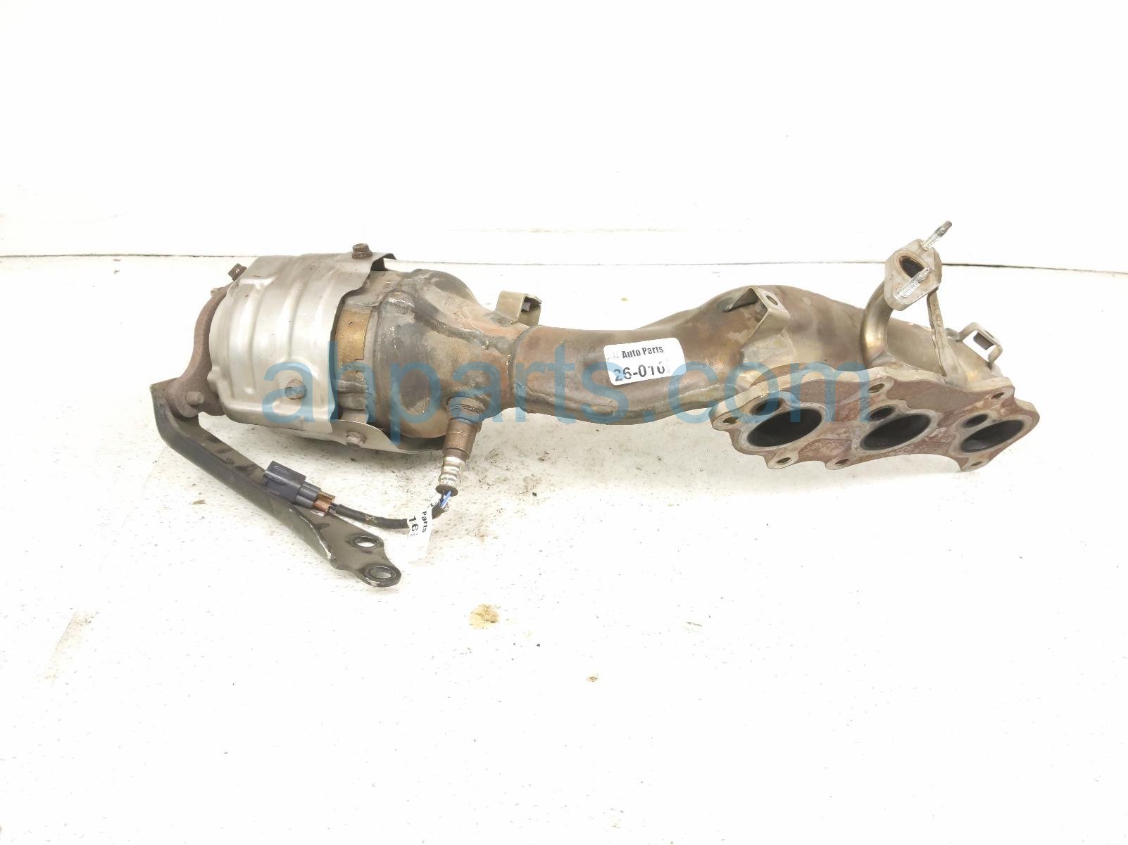 2016 Toyota 4 Runner Driver Exhaust Manifold W/ Converter 17150 31610 Replacement 2016 Toyota 4 Runner Driver Exhaust Manifold W/ Converter 17150 31610 Replacement thumbnail