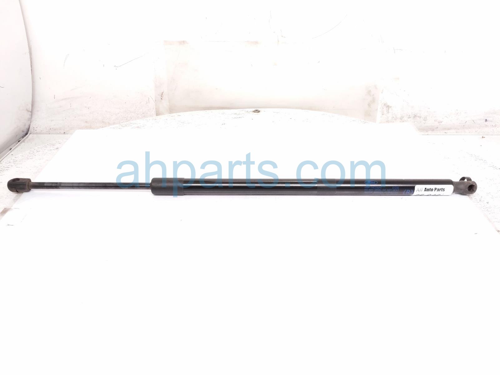 Ford RH TAILGATE STRUT / LIFT CYLINDER