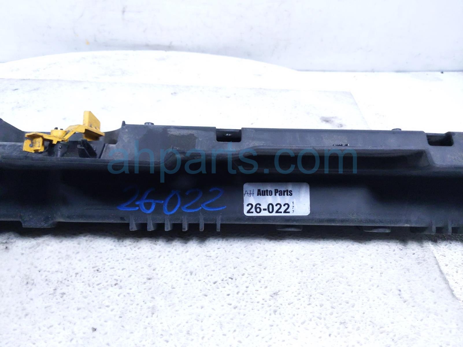 2018 Jeep Renegade Grille Reinforcement Panel 7FM04LXHAA Replacement 2018 Jeep Renegade Grille Reinforcement Panel 7FM04LXHAA Replacement thumbnail