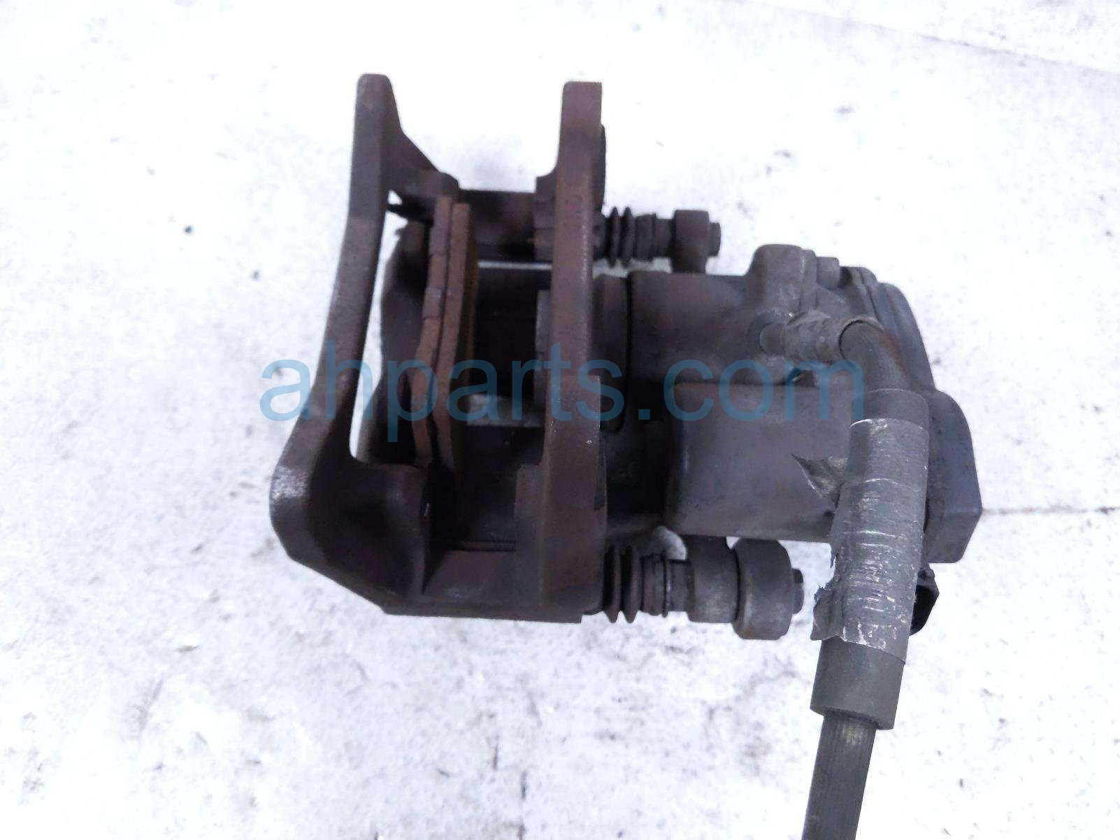 2014 Audi A6 Audi Brake Rear Passenger Caliper W/ Epb Motor 4G0 615 404 A Replacement 2014 Audi A6 Audi Brake Rear Passenger Caliper W/ Epb Motor 4G0 615 404 A Replacement thumbnail