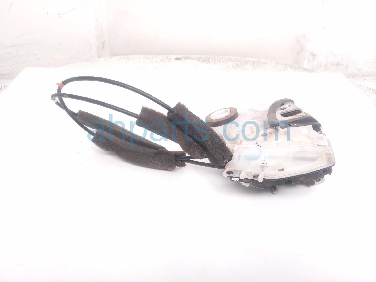 2021 Honda Civic Rear Passenger Door Lock Actuator W/ Cables 72610 TBA A02 Replacement 2021 Honda Civic Rear Passenger Door Lock Actuator W/ Cables 72610 TBA A02 Replacement thumbnail