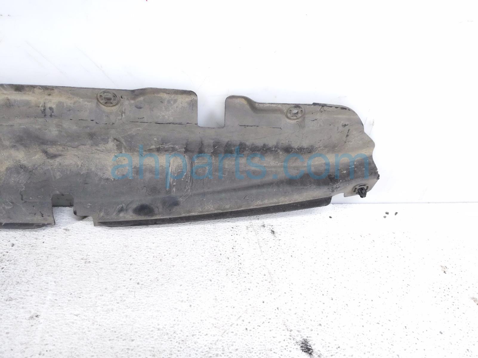 2020 Acura RDX Front Bumper Lower Sight Shield 74113 TJB A00 Replacement 2020 Acura RDX Front Bumper Lower Sight Shield 74113 TJB A00 Replacement thumbnail