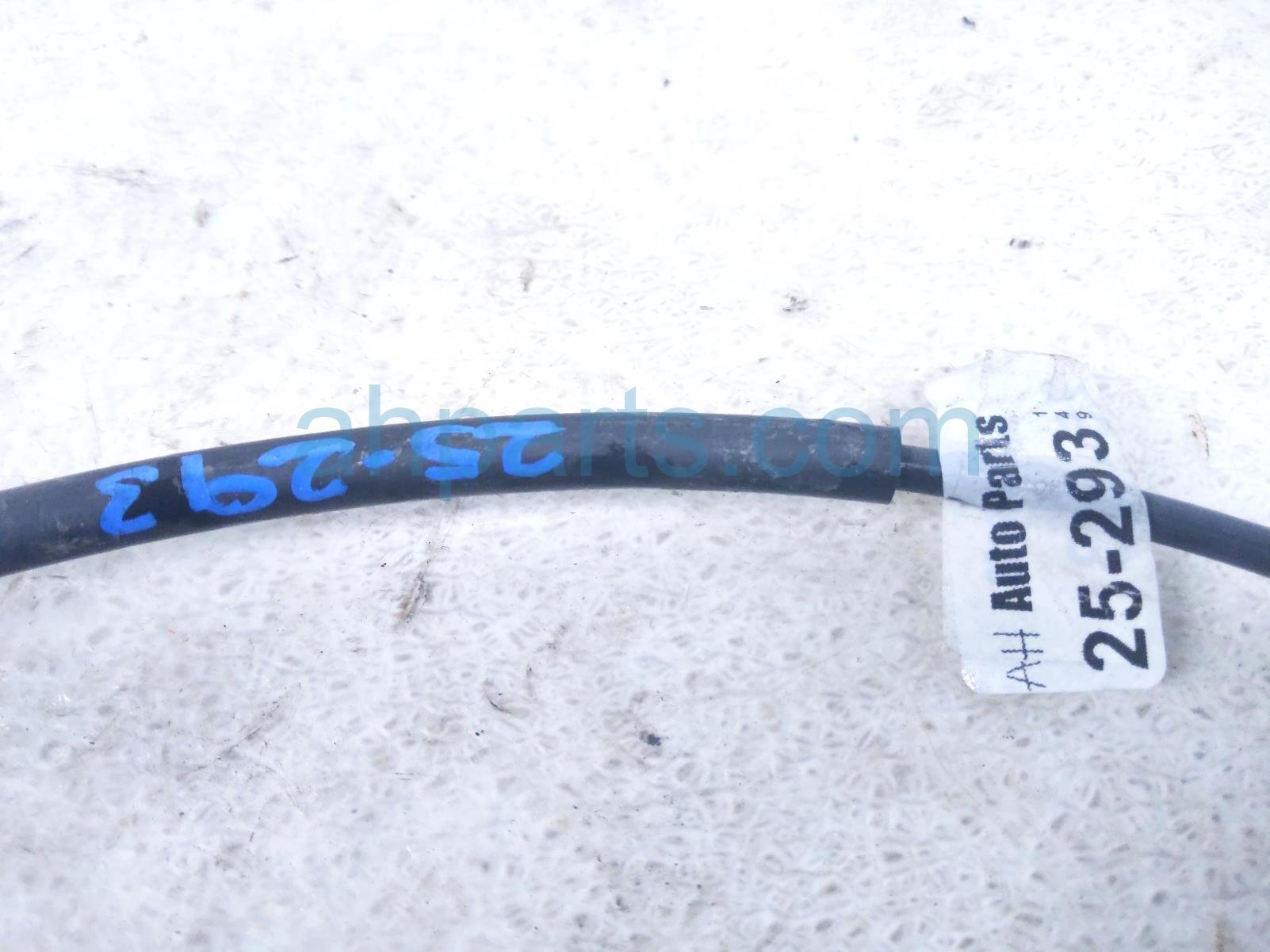 2019 Nissan Titan A/t Shifter Cable 5.6l 4x2 34935 EZ40A Replacement 2019 Nissan Titan A/t Shifter Cable 5.6l 4x2 34935 EZ40A Replacement thumbnail