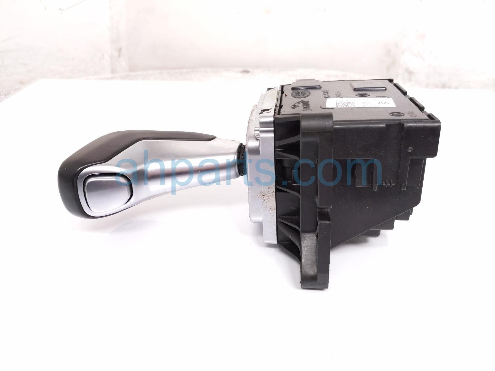2020 Land Rover Range Rover Sport Rotary A/t Shifter Assy 3.0l LR114123 Replacement 2020 Land Rover Range Rover Sport Rotary A/t Shifter Assy 3.0l LR114123 Replacement thumbnail