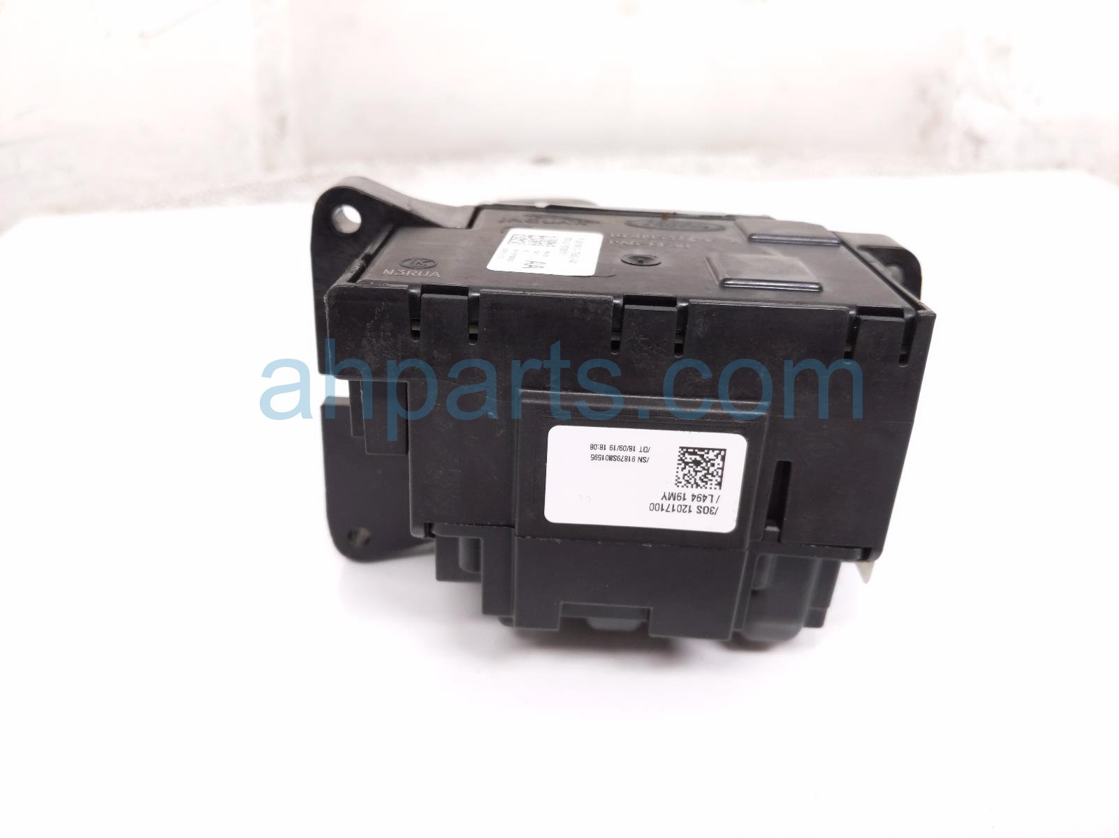 2020 Land Rover Range Rover Sport Rotary A/t Shifter Assy 3.0l LR114123 Replacement 2020 Land Rover Range Rover Sport Rotary A/t Shifter Assy 3.0l LR114123 Replacement thumbnail