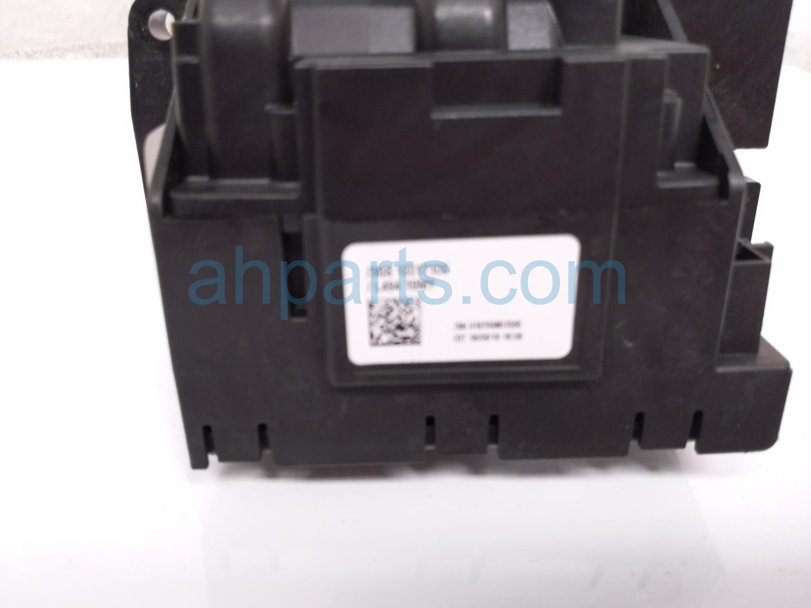 2020 Land Rover Range Rover Sport Rotary A/t Shifter Assy 3.0l LR114123 Replacement 2020 Land Rover Range Rover Sport Rotary A/t Shifter Assy 3.0l LR114123 Replacement thumbnail