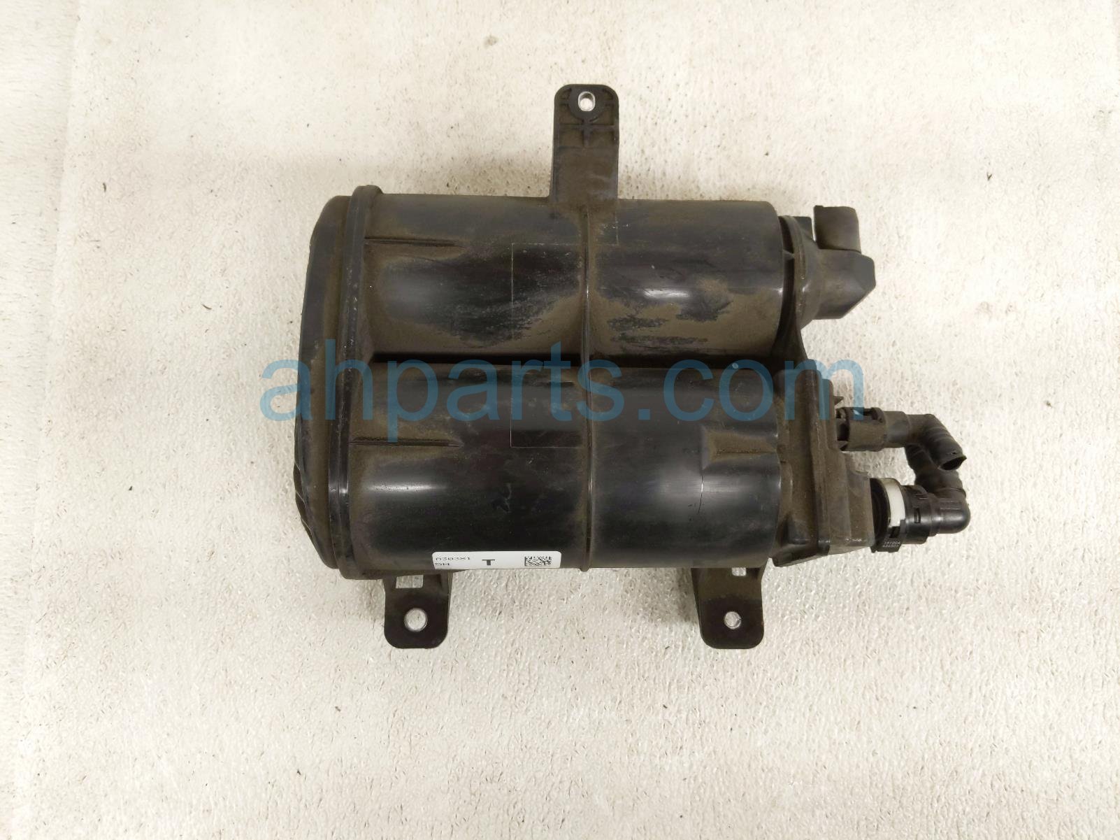 2019 Honda Insight Fuel Vapor Charcoal Canister 17300 TXM A03 Replacement 2019 Honda Insight Fuel Vapor Charcoal Canister 17300 TXM A03 Replacement thumbnail