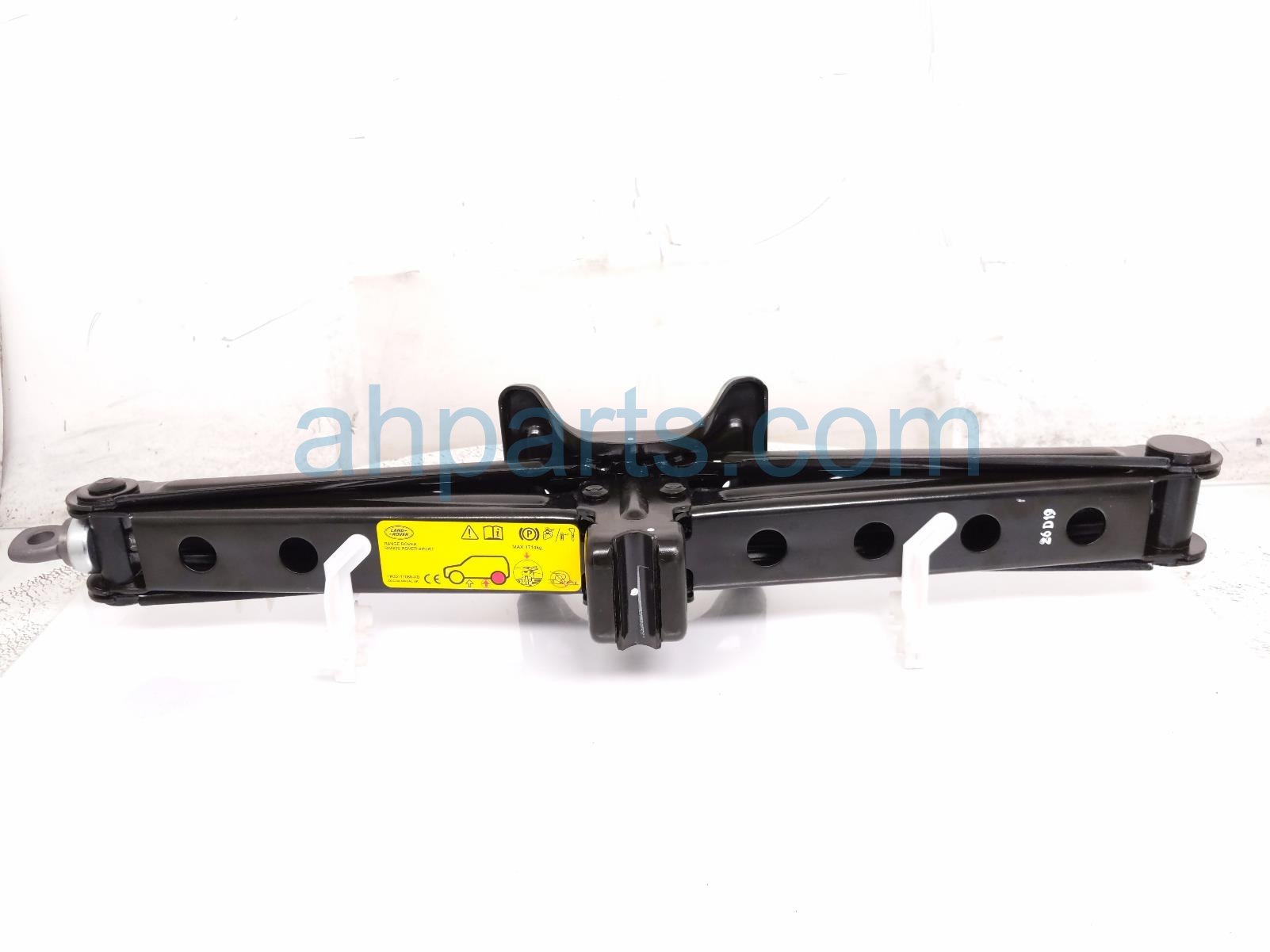2020 Land Rover Range Rover Sport Scissor Jack W/lug Wrench & Tools LR177978 Replacement 2020 Land Rover Range Rover Sport Scissor Jack W/lug Wrench & Tools LR177978 Replacement thumbnail