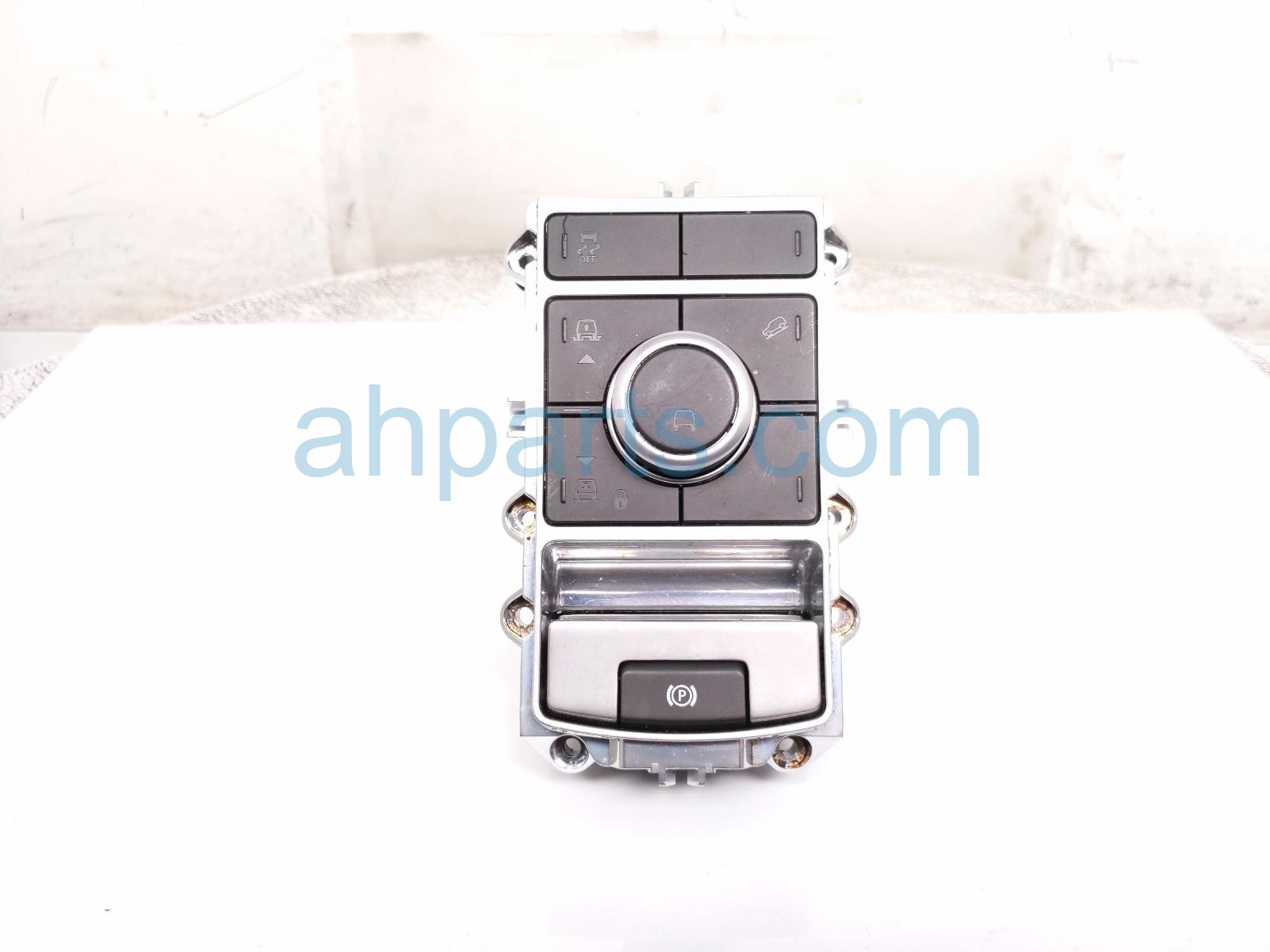2020 Land Rover Range Rover Sport Parking Brake & Drive Mode Switch Replacement 2020 Land Rover Range Rover Sport Parking Brake & Drive Mode Switch Replacement thumbnail