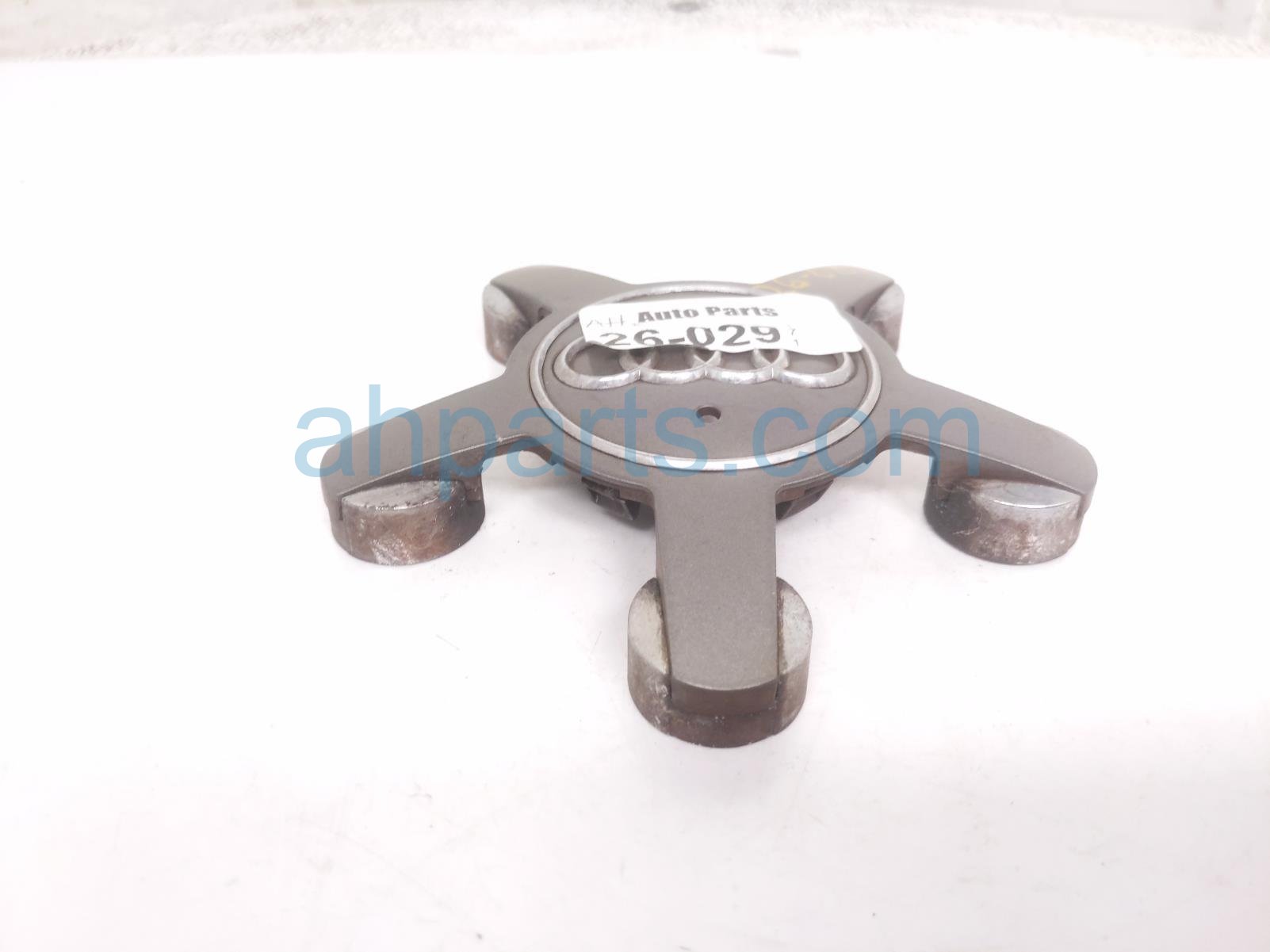 Audi WHEEL CENTER CAP